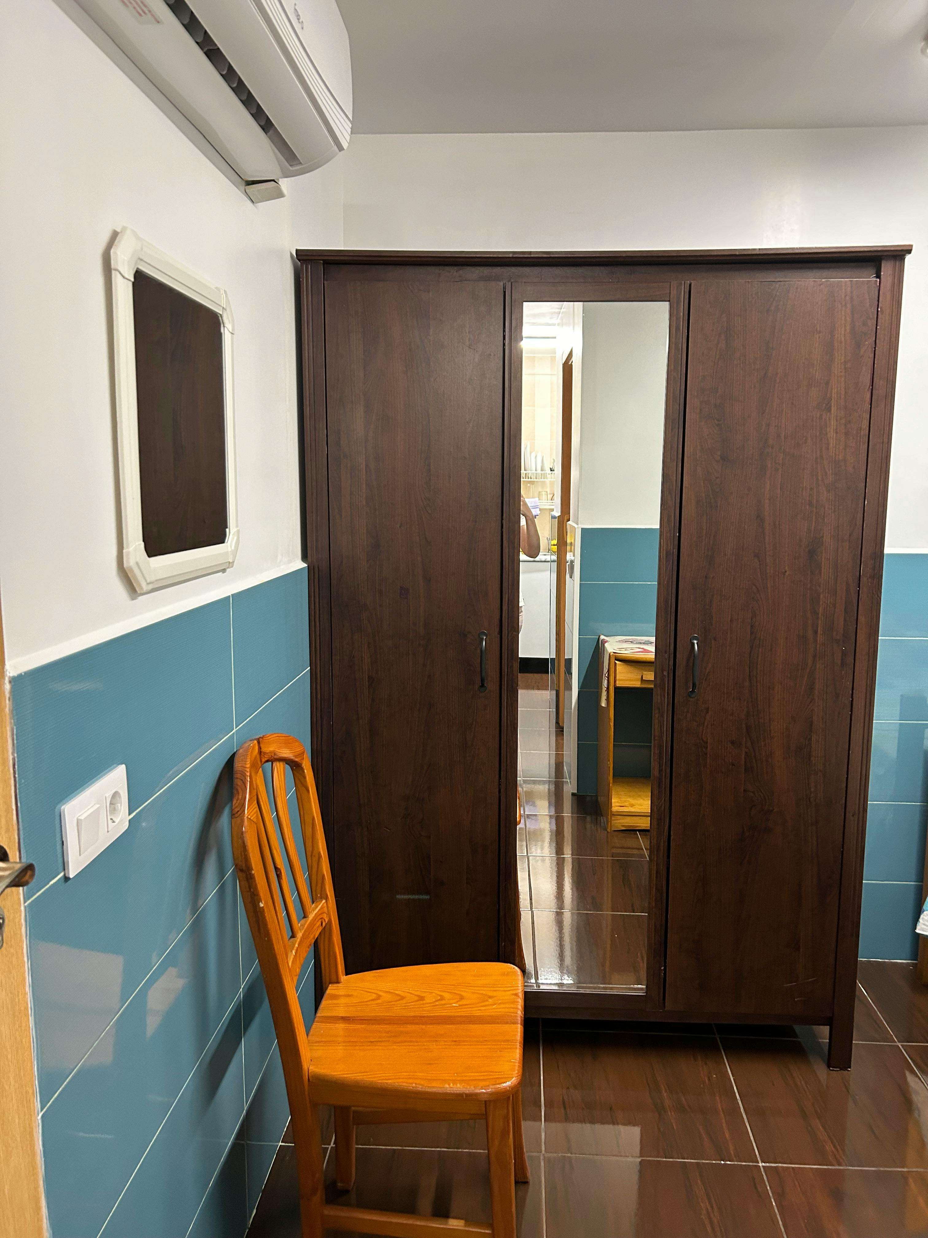 Apartment L'hospitalet De Llobregat — photo 29