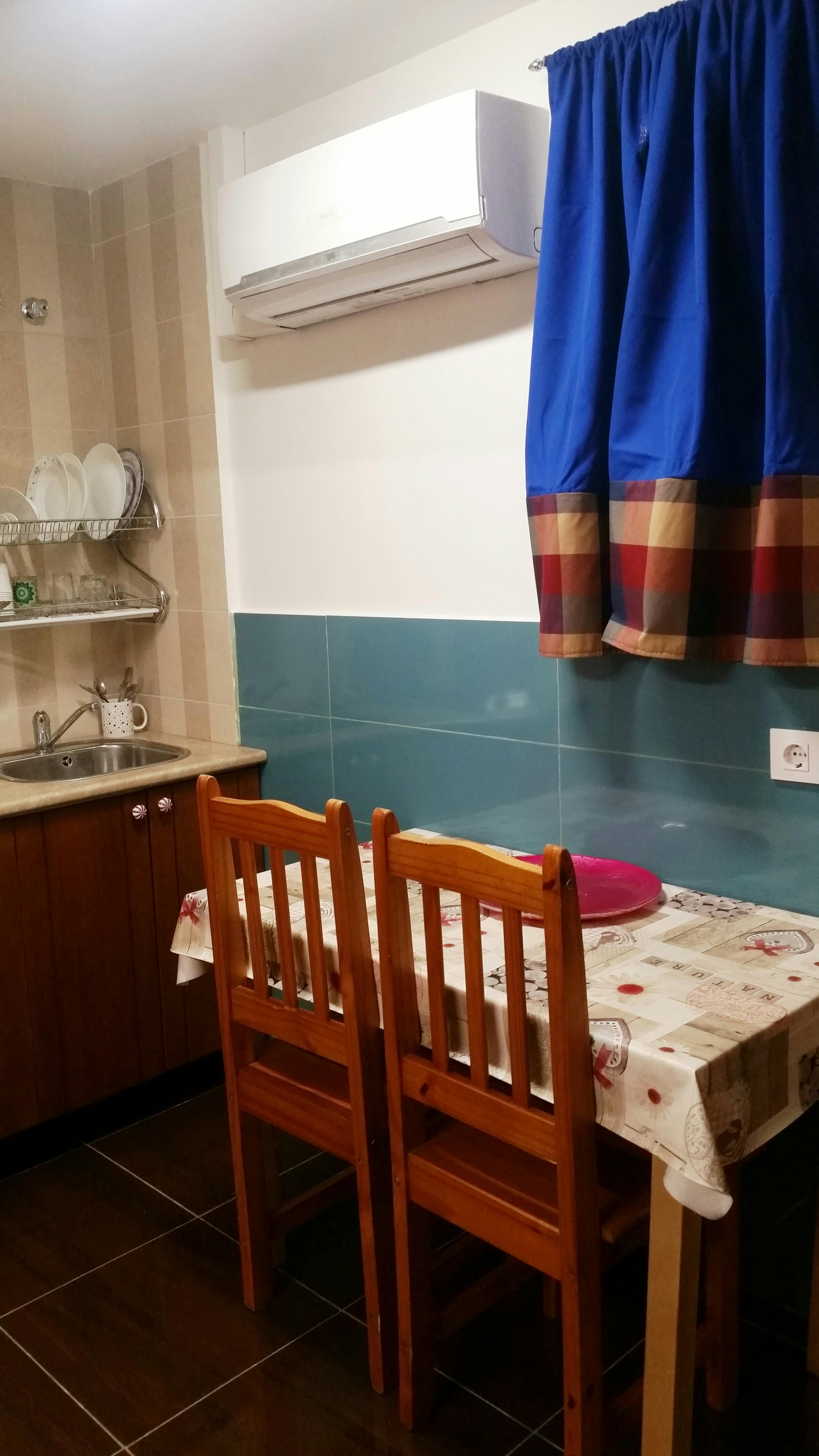 Apartment L'hospitalet De Llobregat — photo 8
