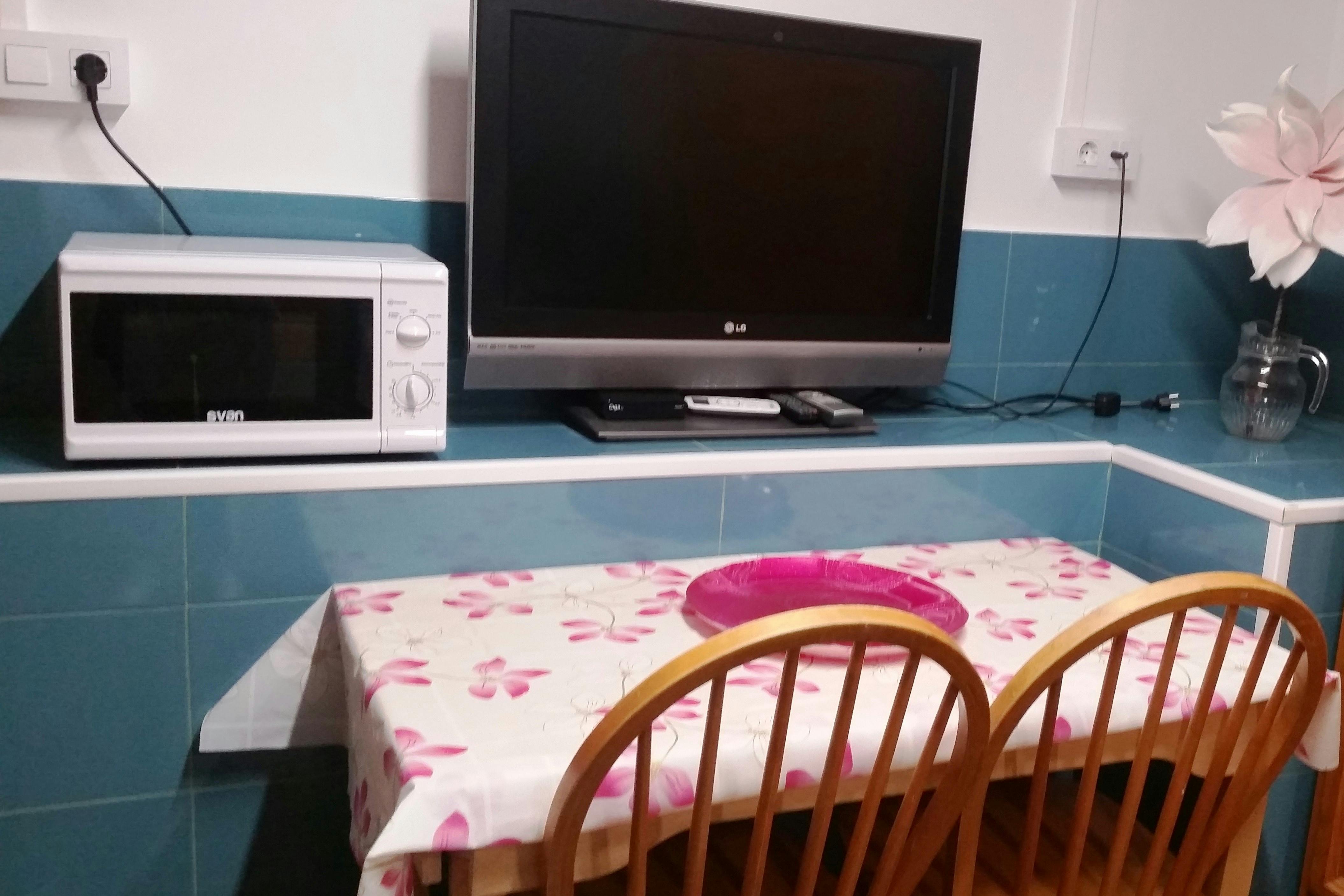 Apartment L'hospitalet De Llobregat — photo 3