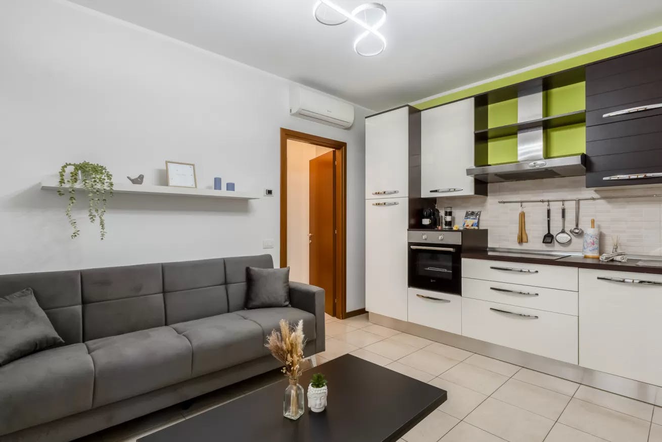 Apartment for rent for €1,000 per month in Milan, Via Barnaba Oriani