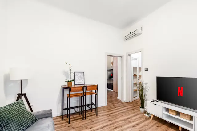 1-Bedroom Apartment in Corso Sempione, Milan (1623313) room image 1