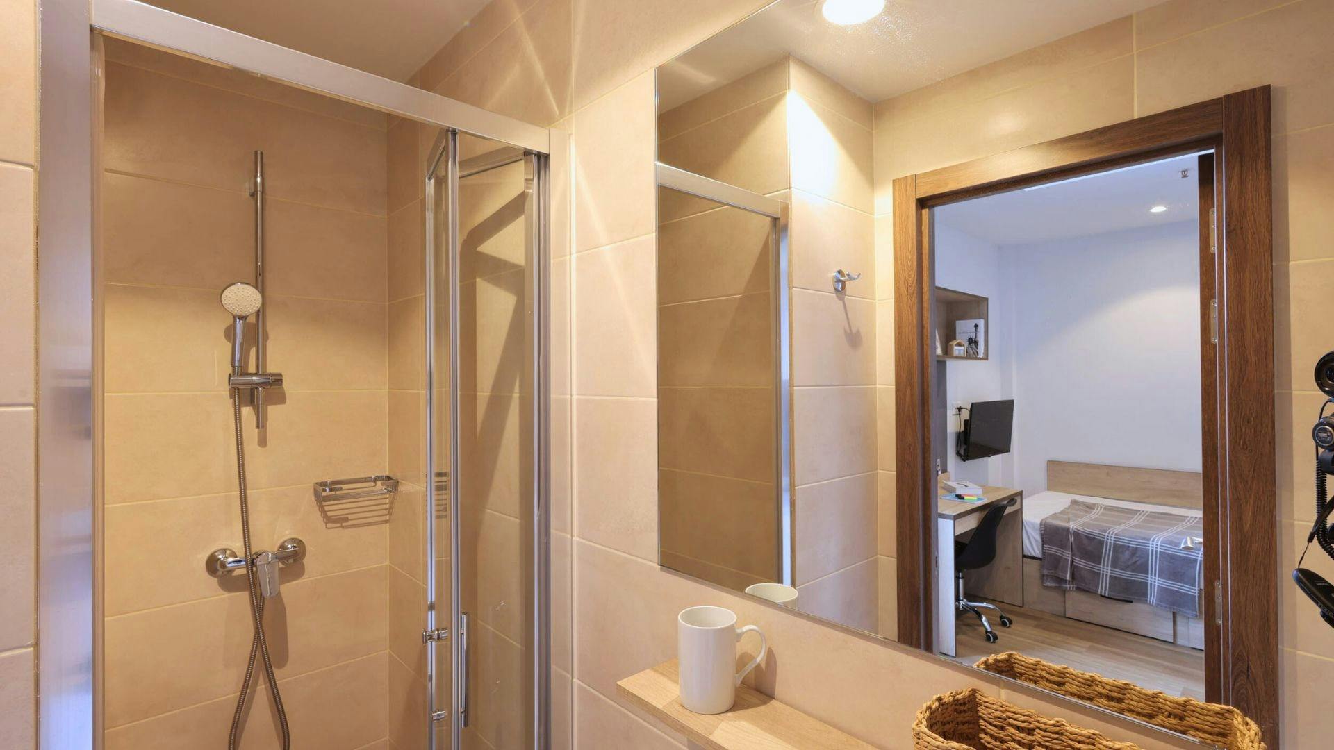 preview gallery tile