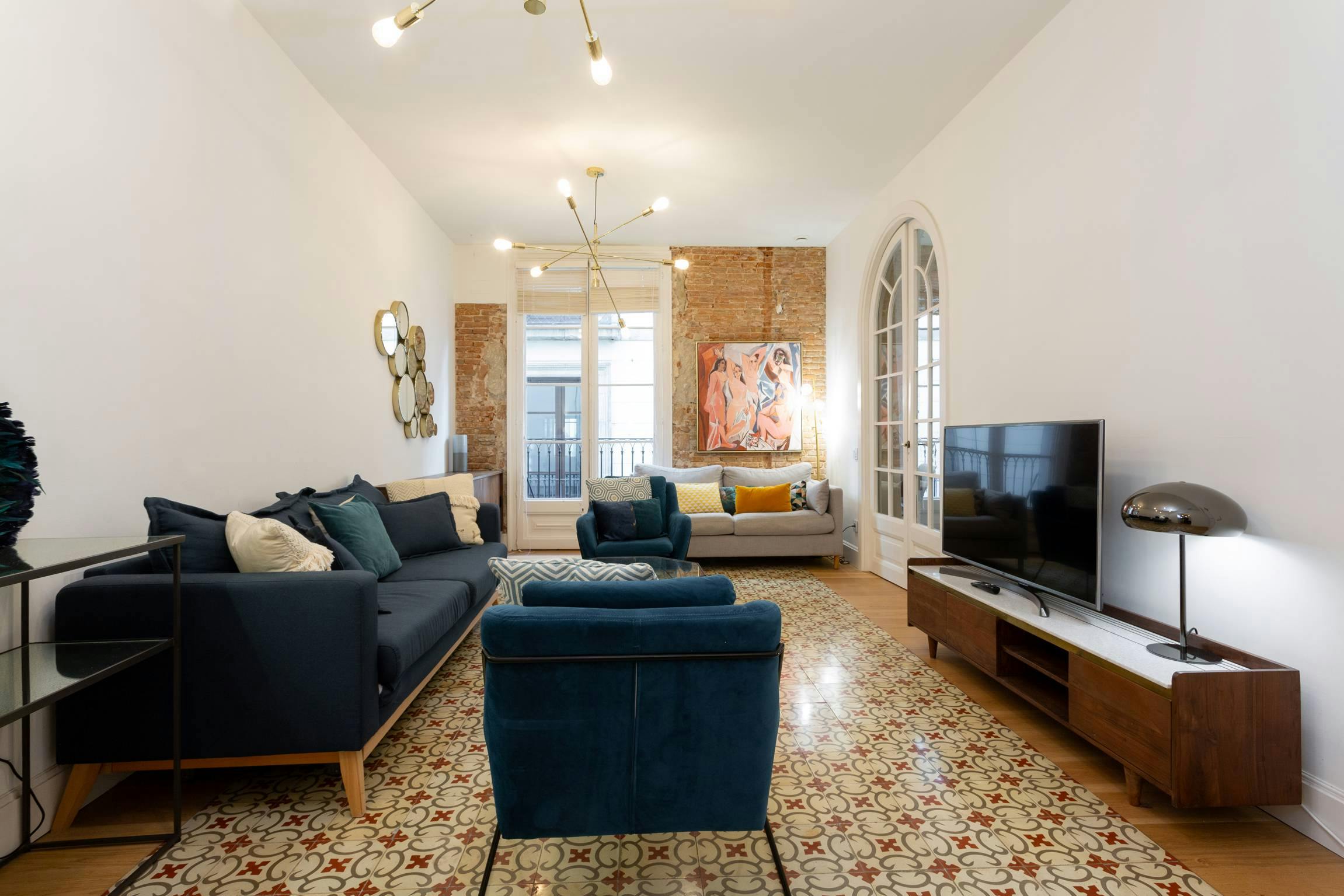 Apartment for rent for €2,395 per month in Barcelona, Carrer d'Avinyó