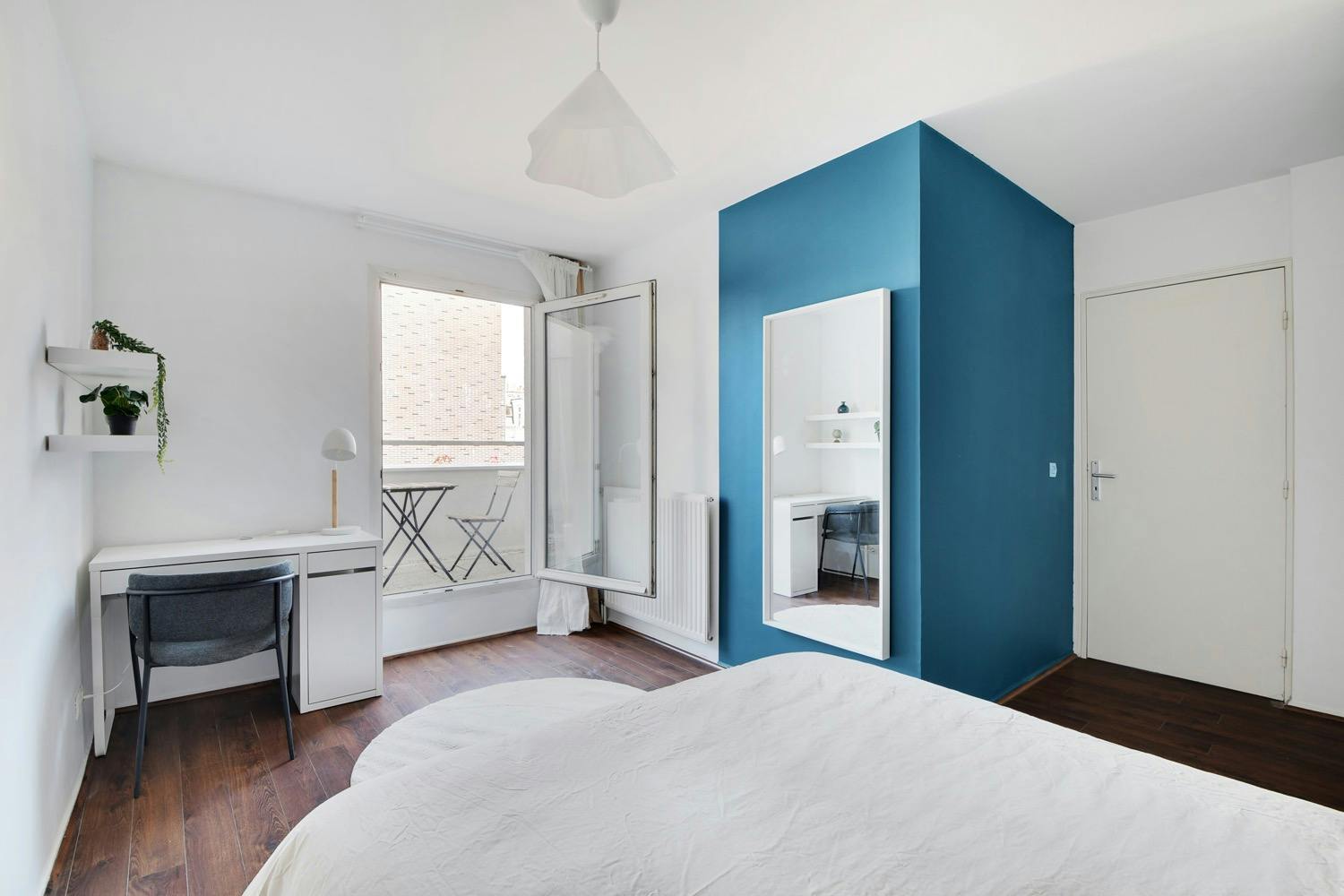 Private room for rent for €910 per month in Paris, Passage Saint-Ange