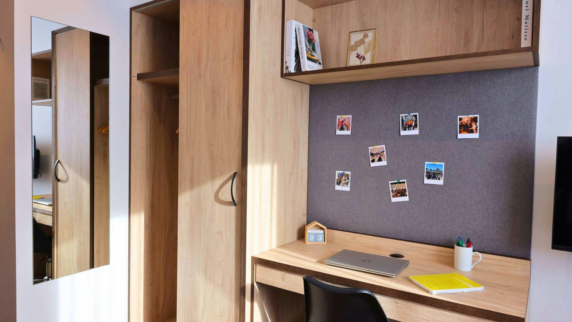 preview gallery tile