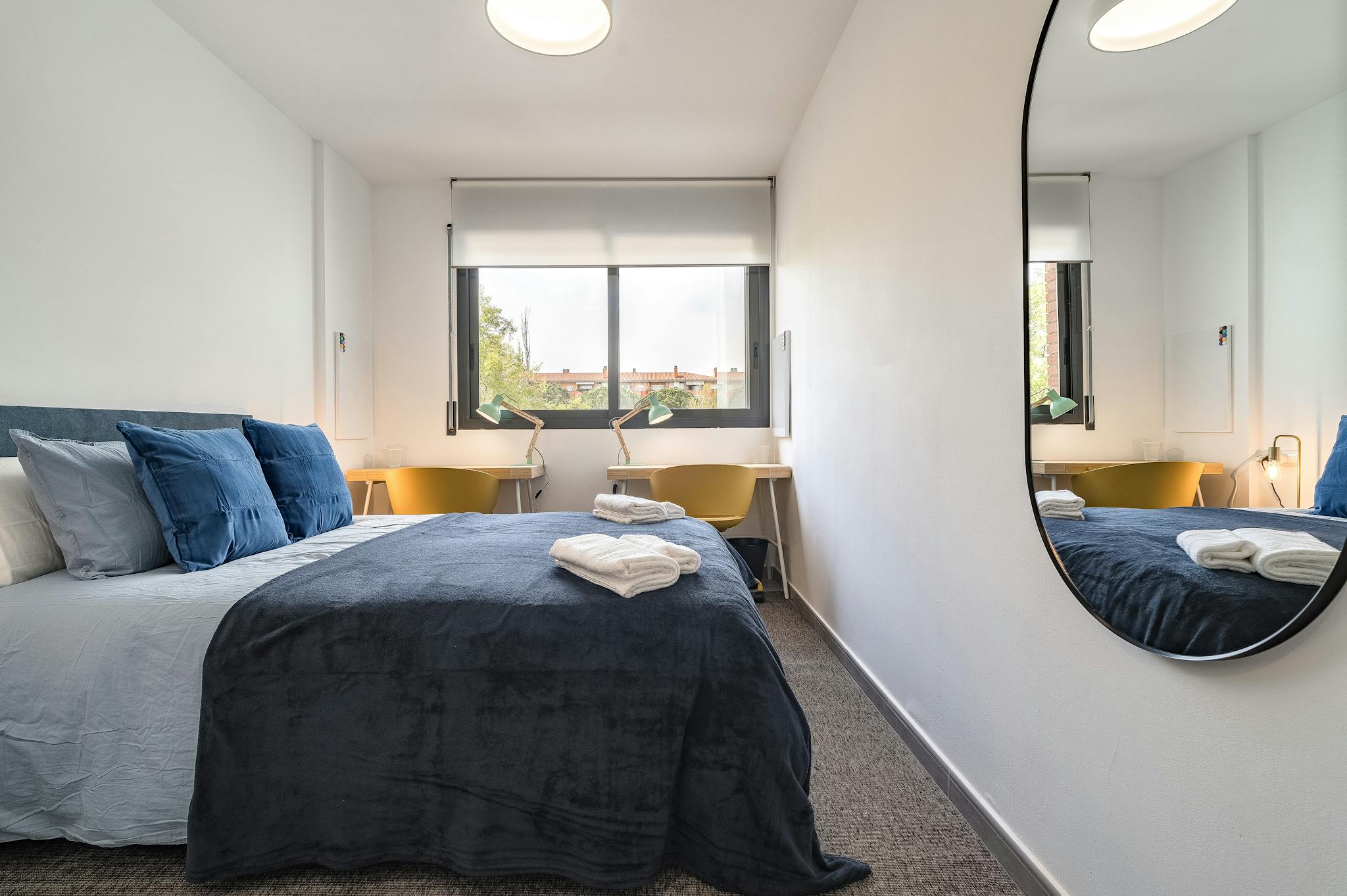 Plaça Creu de Coll Fava, Sant Cugat del Vallès preview