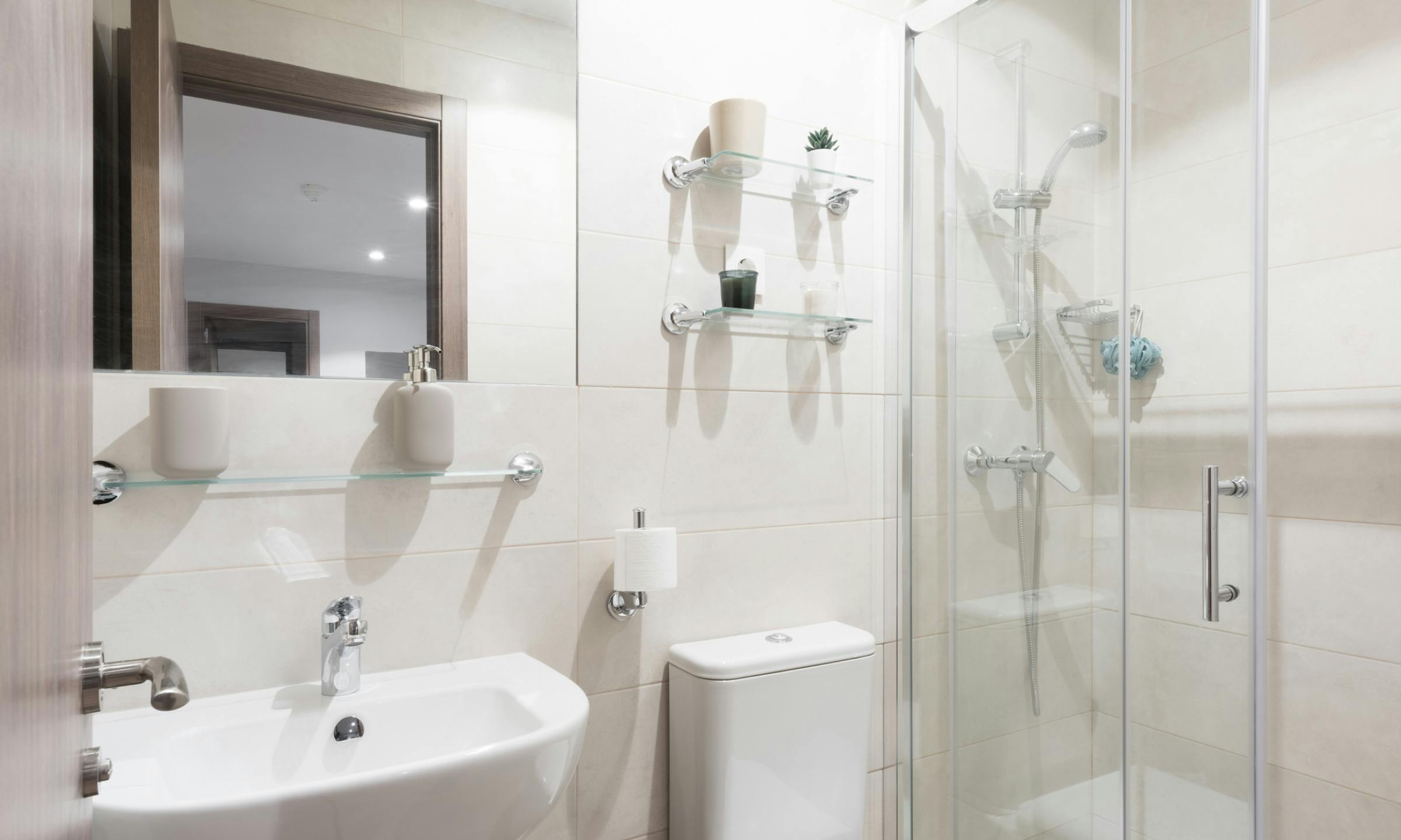 Single room Granada, 1 bed, 7m² — photo 4