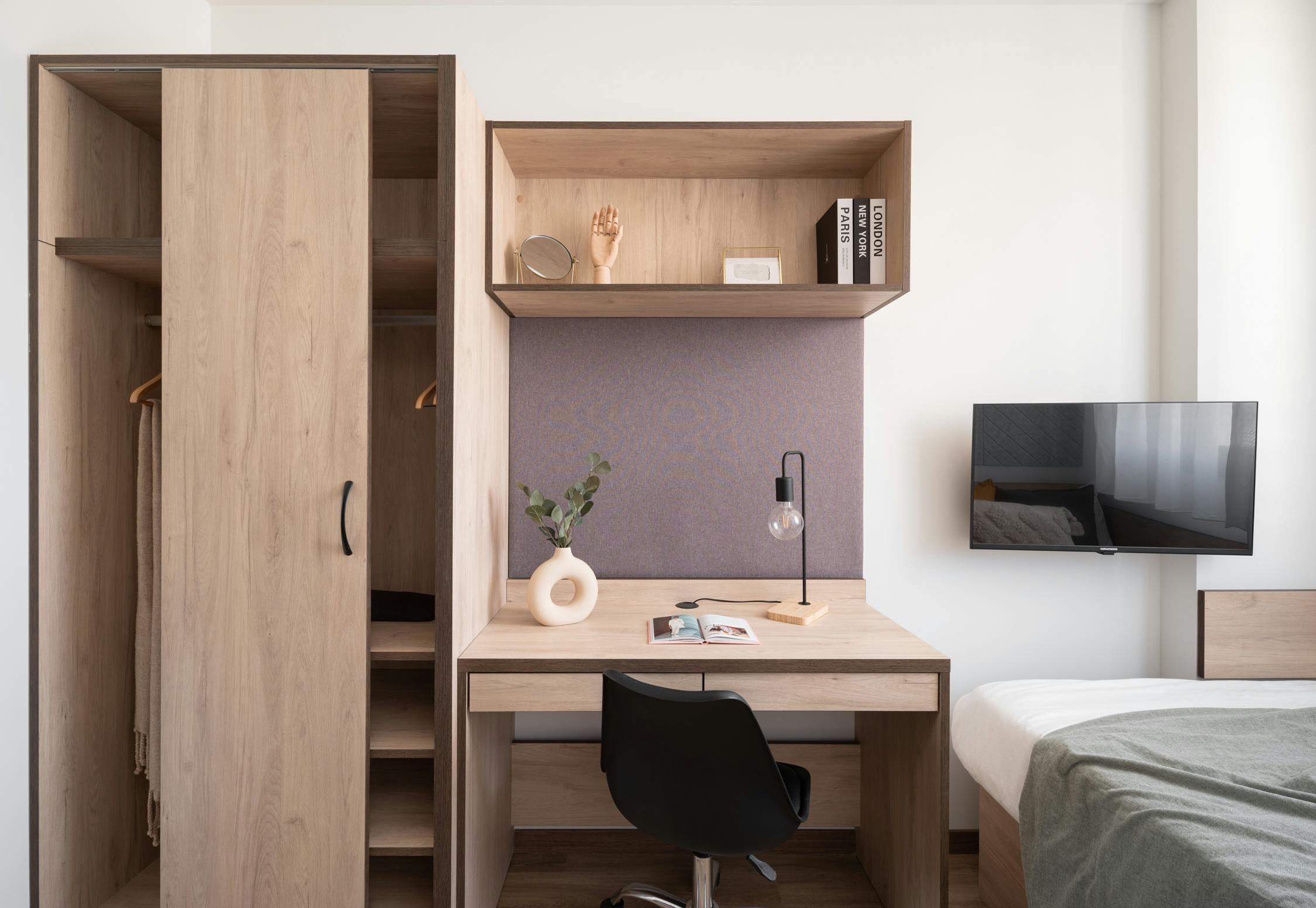 preview gallery tile