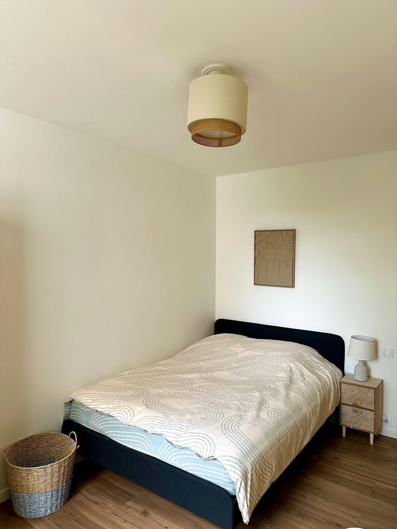 Double room Cergy, 1 bed, 12m² — photo 20