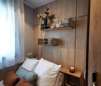 Private room for rent for €1,155 per month in Pozuelo de Alarcón, Avenida de Europa