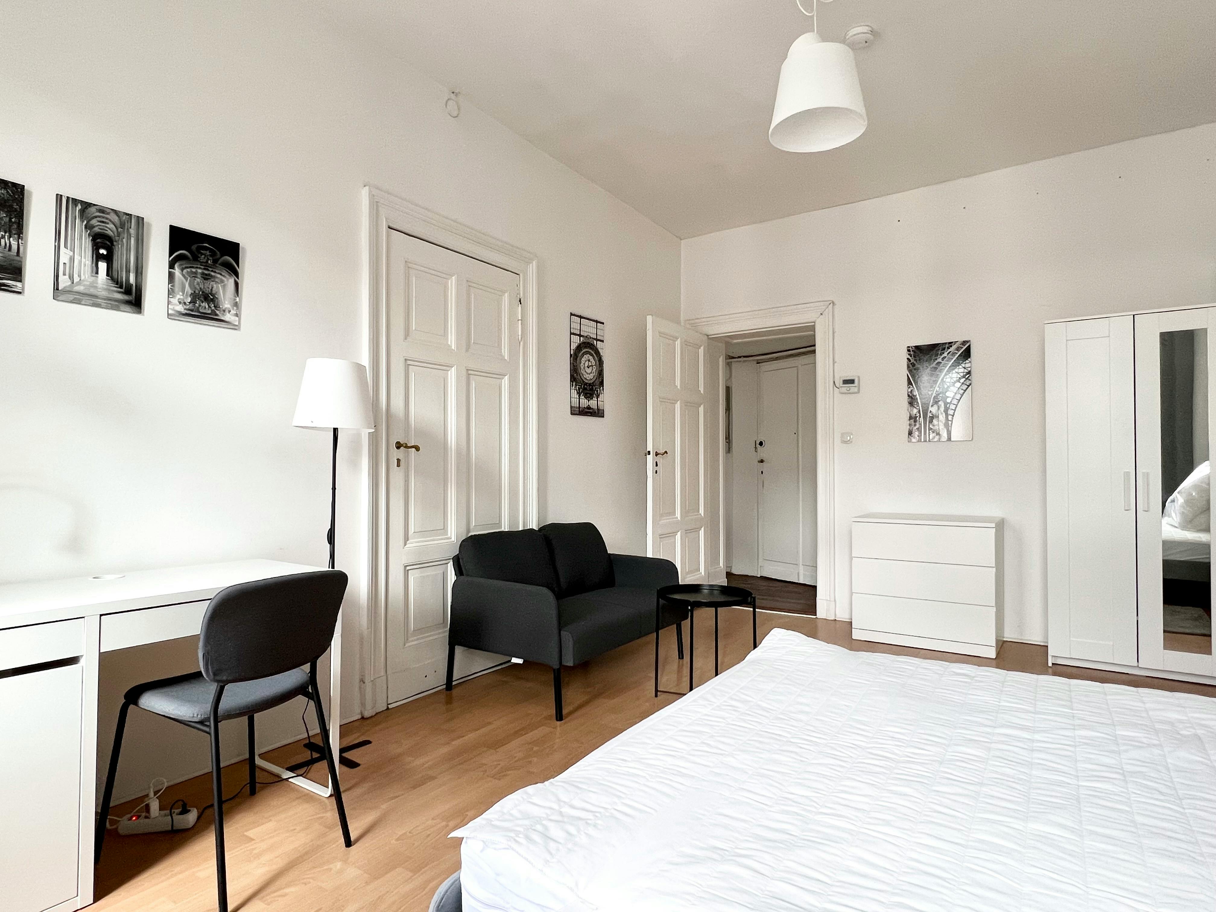 Private room in Bergmannstraße, Berlin (1623588) room image 1