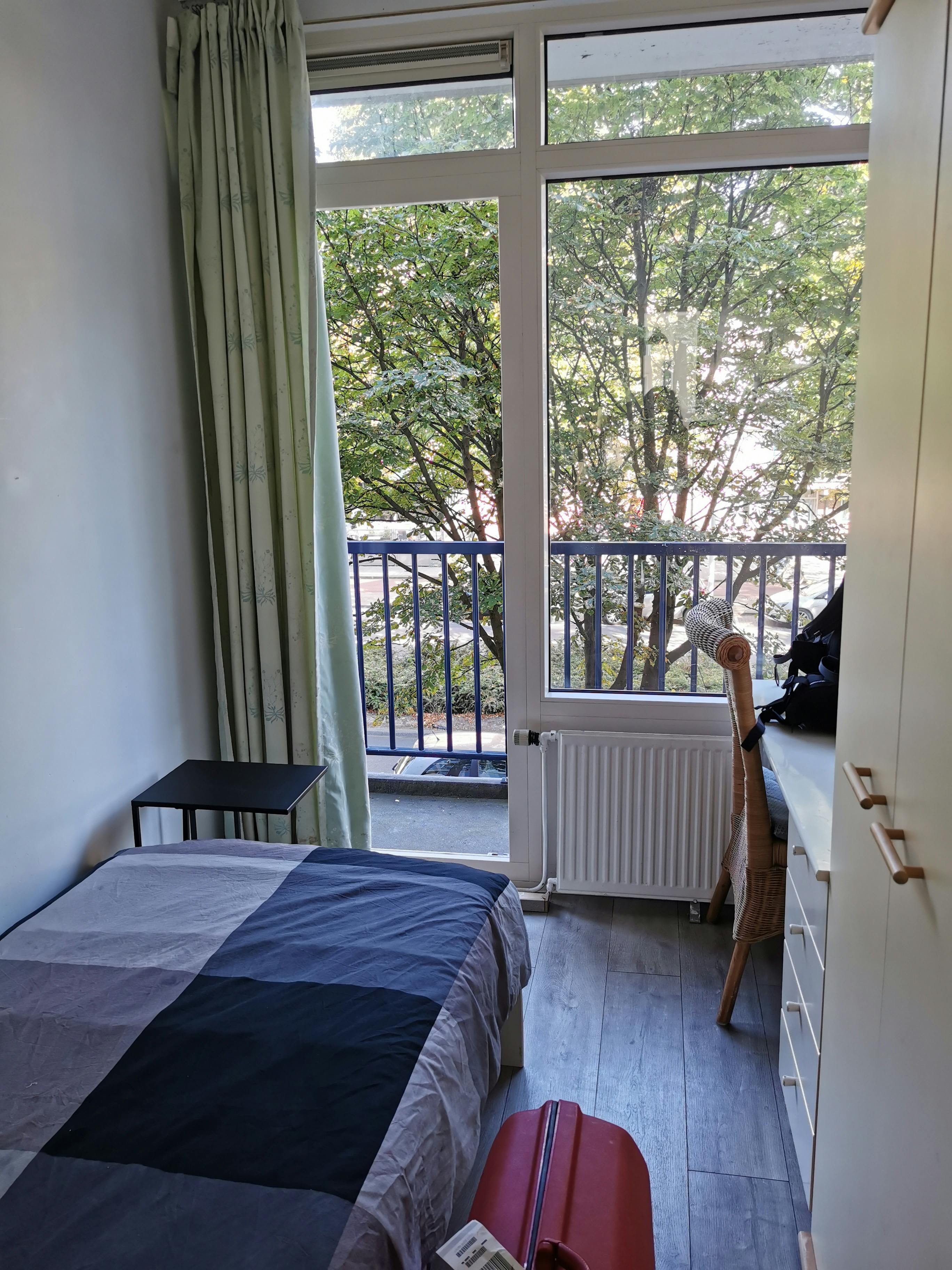 Admiraal de Ruyterweg, Rotterdam preview