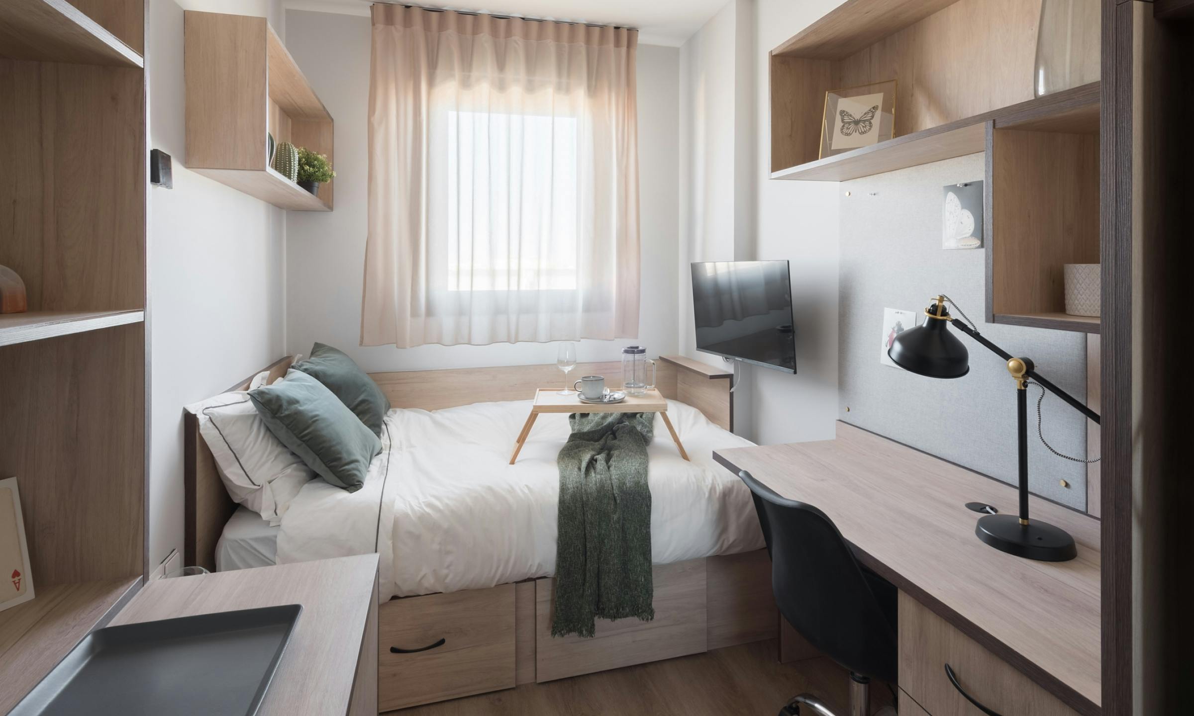 Chambre privée à louer pour 665 €/mois à Sevilla, Ramón Carande