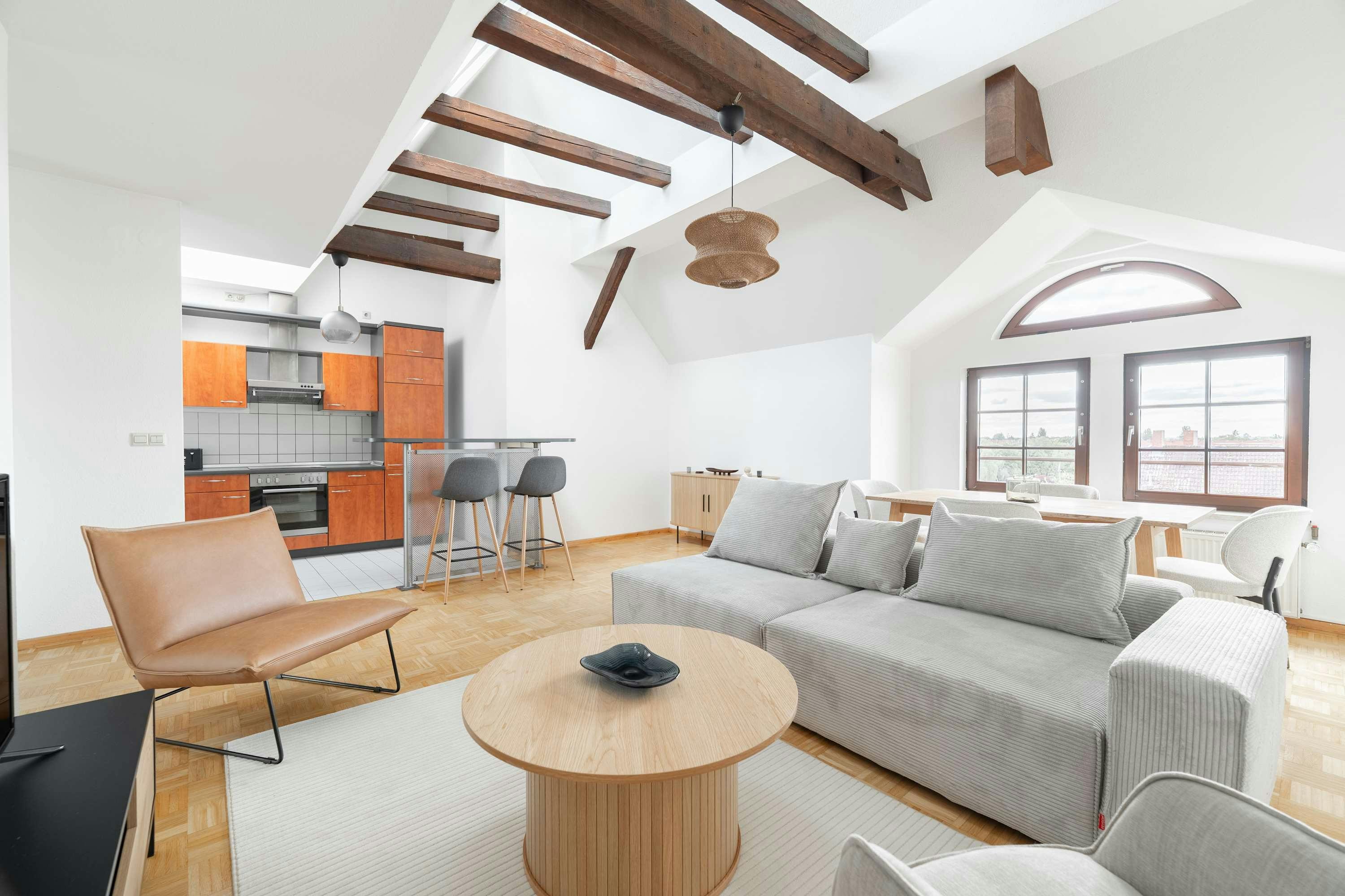 Apartment for rent for €2,094 per month in Berlin, Otawistraße