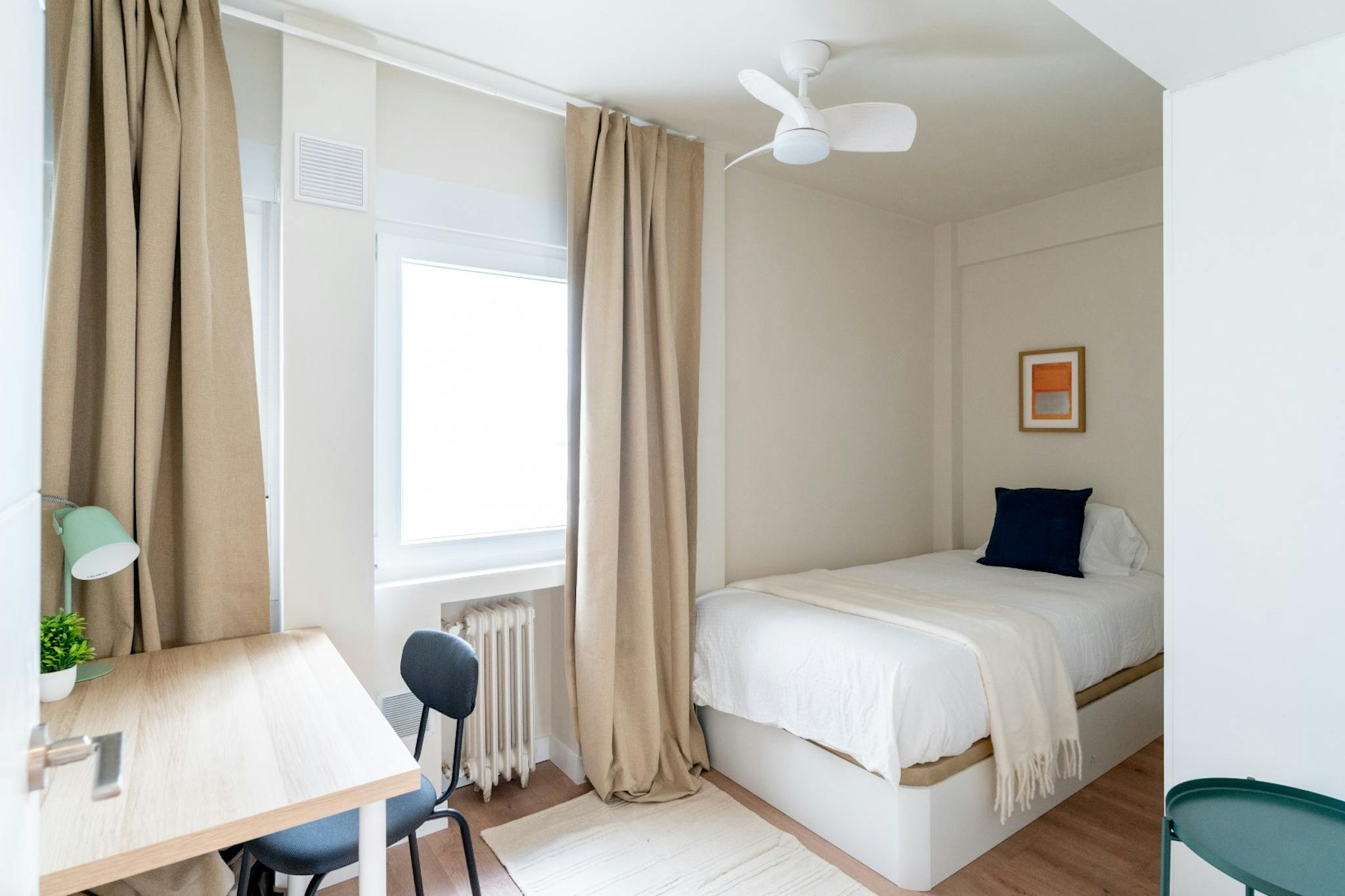 Calle del Poeta Joan Maragall, Madrid preview