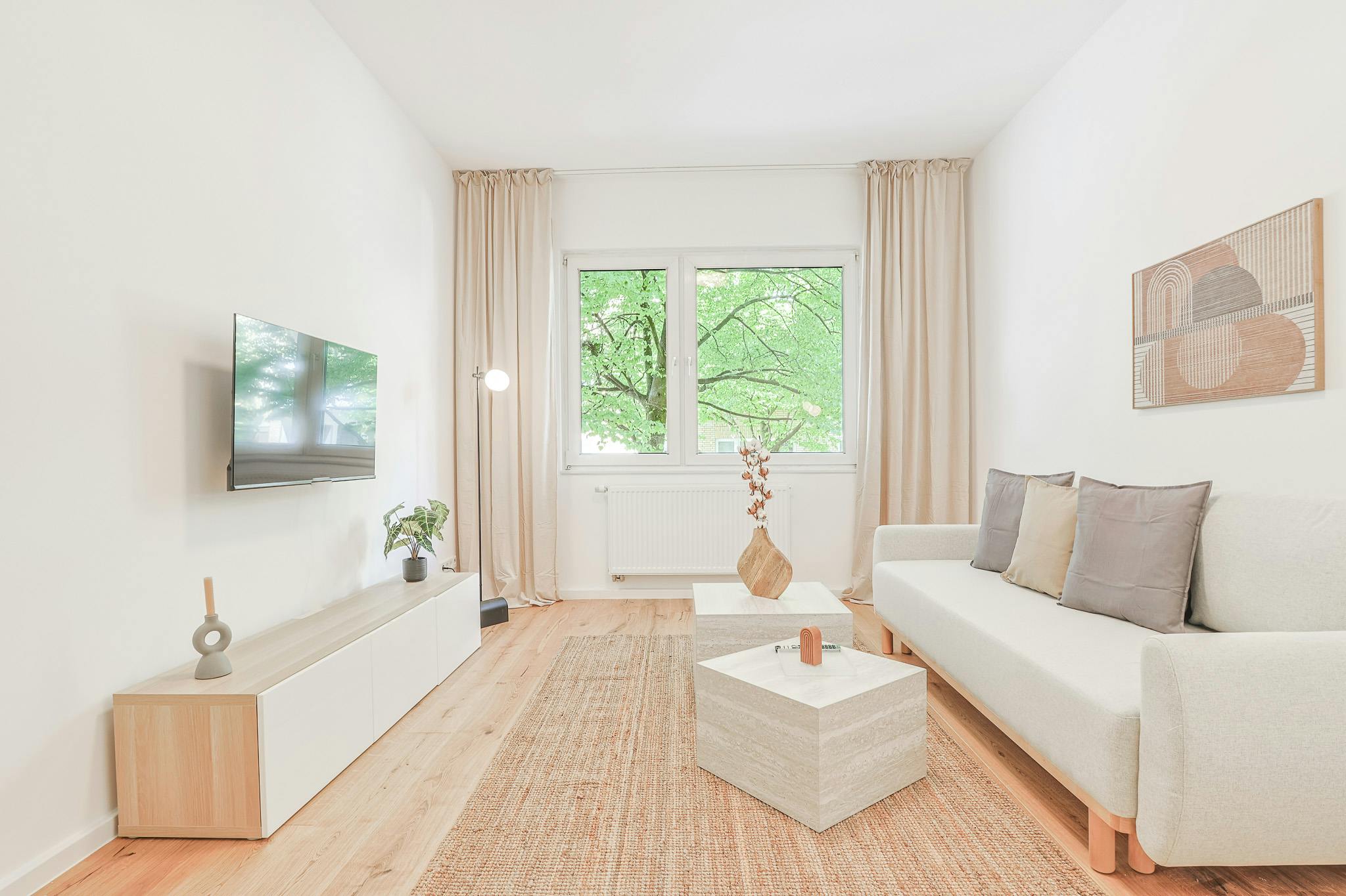 Apartment for rent for €1,600 per month in Düsseldorf, Remscheider Straße