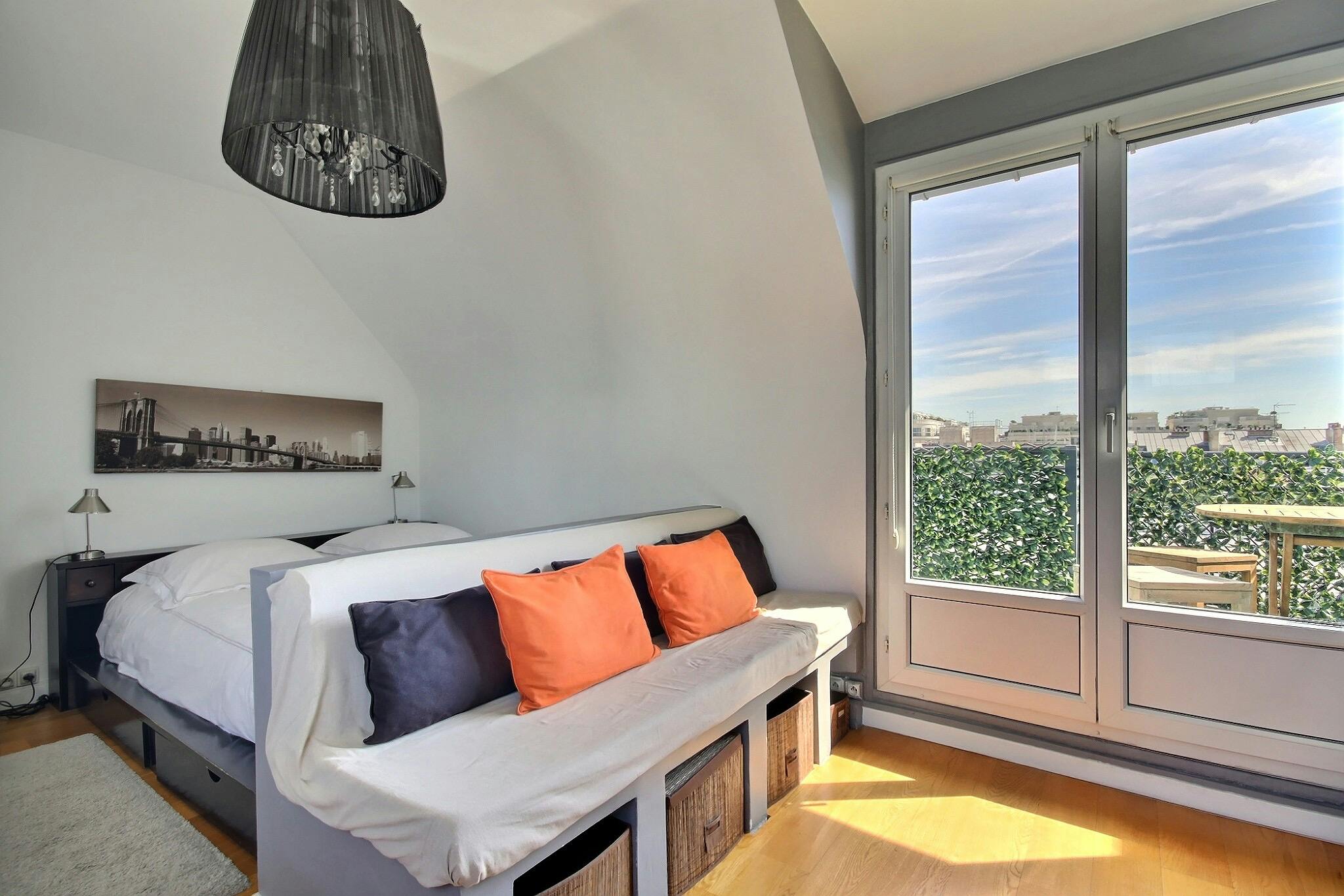 Студия сдается в аренду за 1 539 € в месяц в Levallois-Perret, Rue Rivay