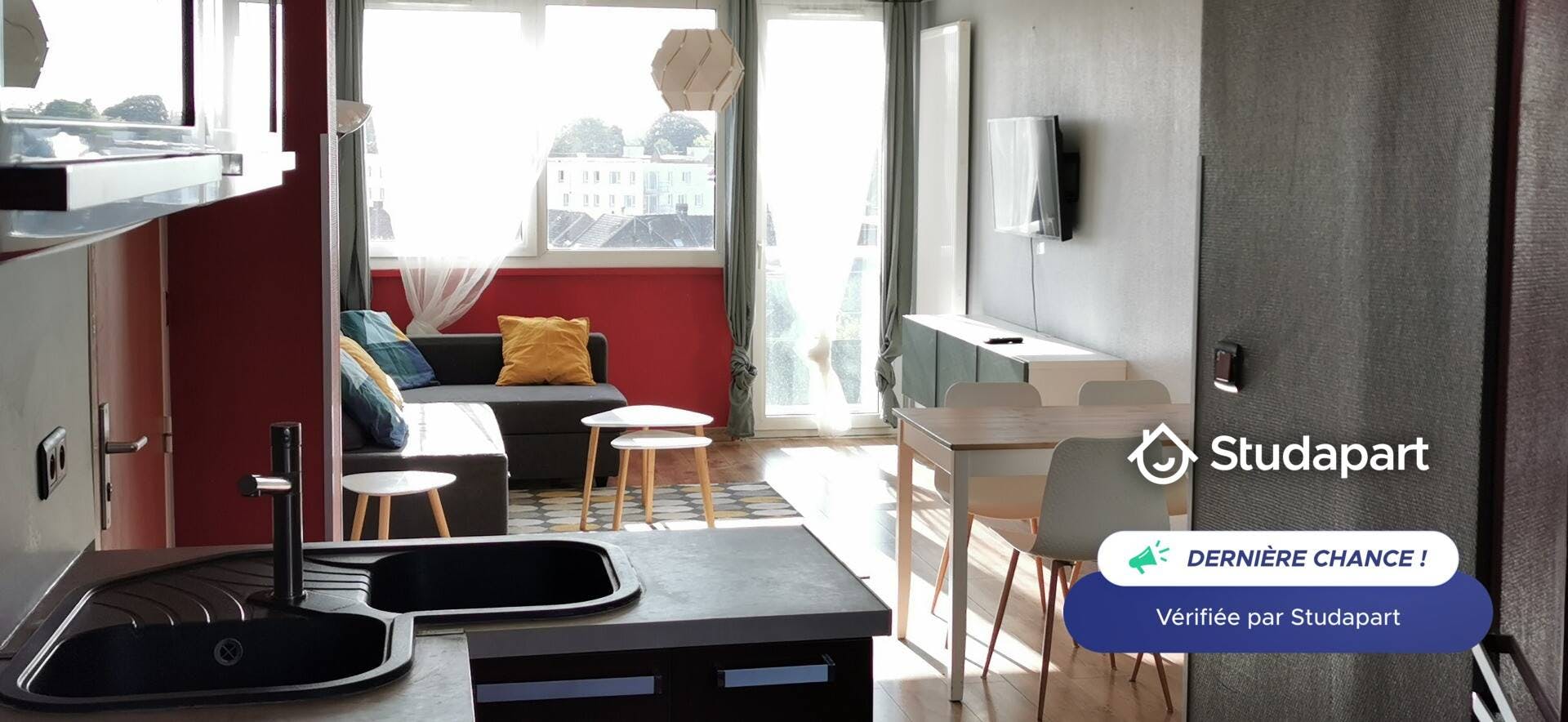 Apartment for rent for €960 per month in Lys-lez-Lannoy, Rue du Progrès