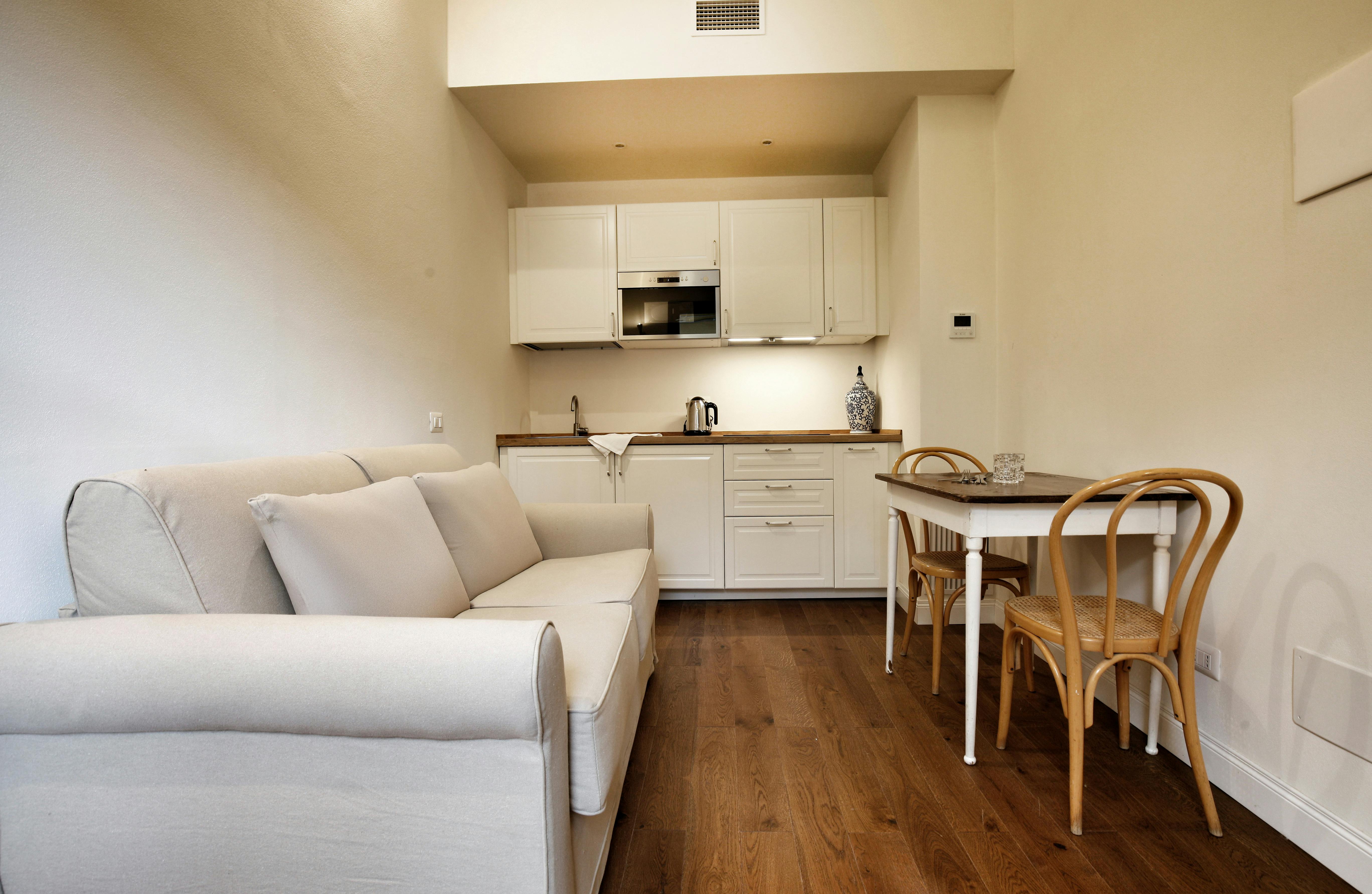 Apartment for rent for €1,540 per month in Milan, Via Tertulliano