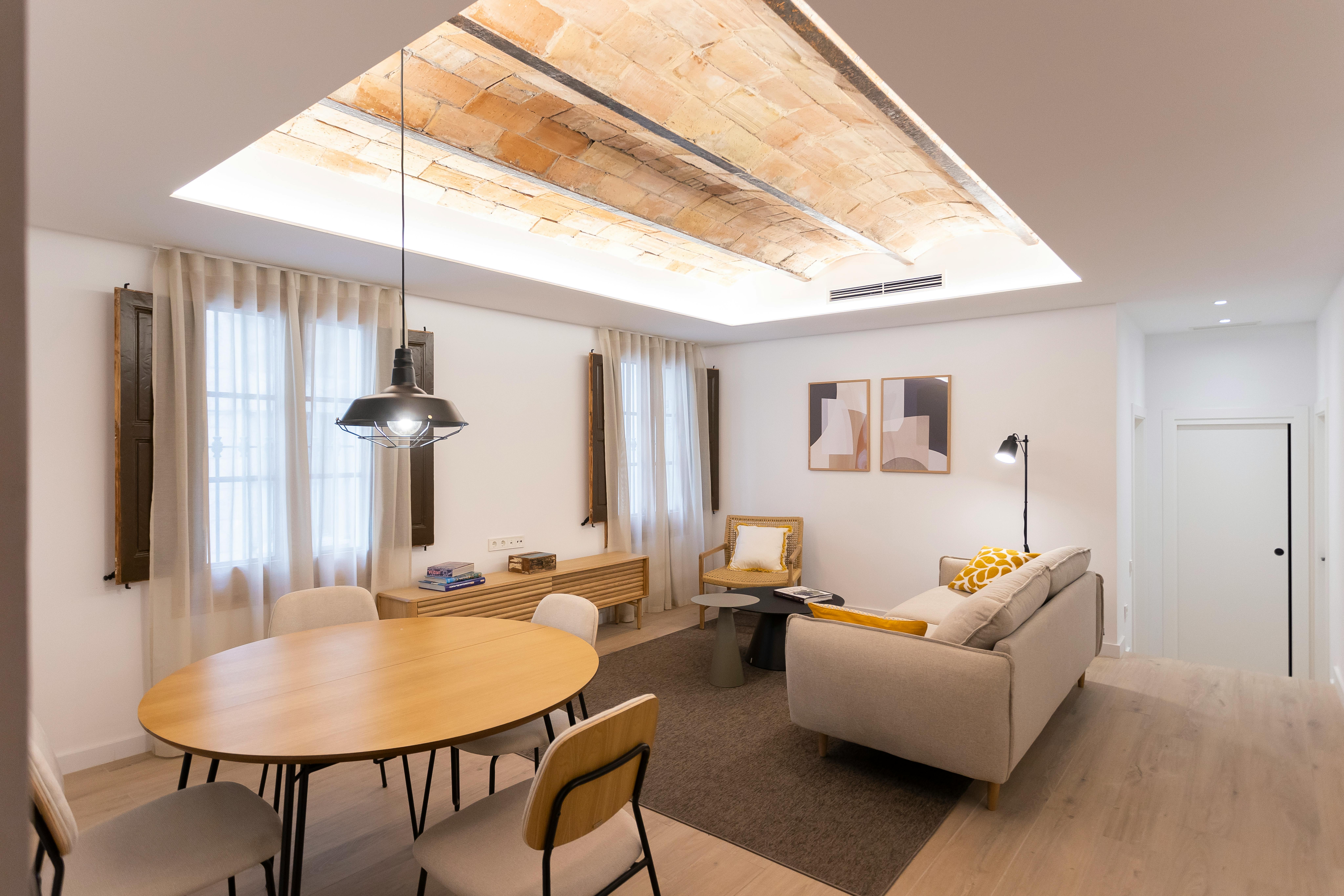 Double room Barcelona, 1 bed, 9m² — photo 4