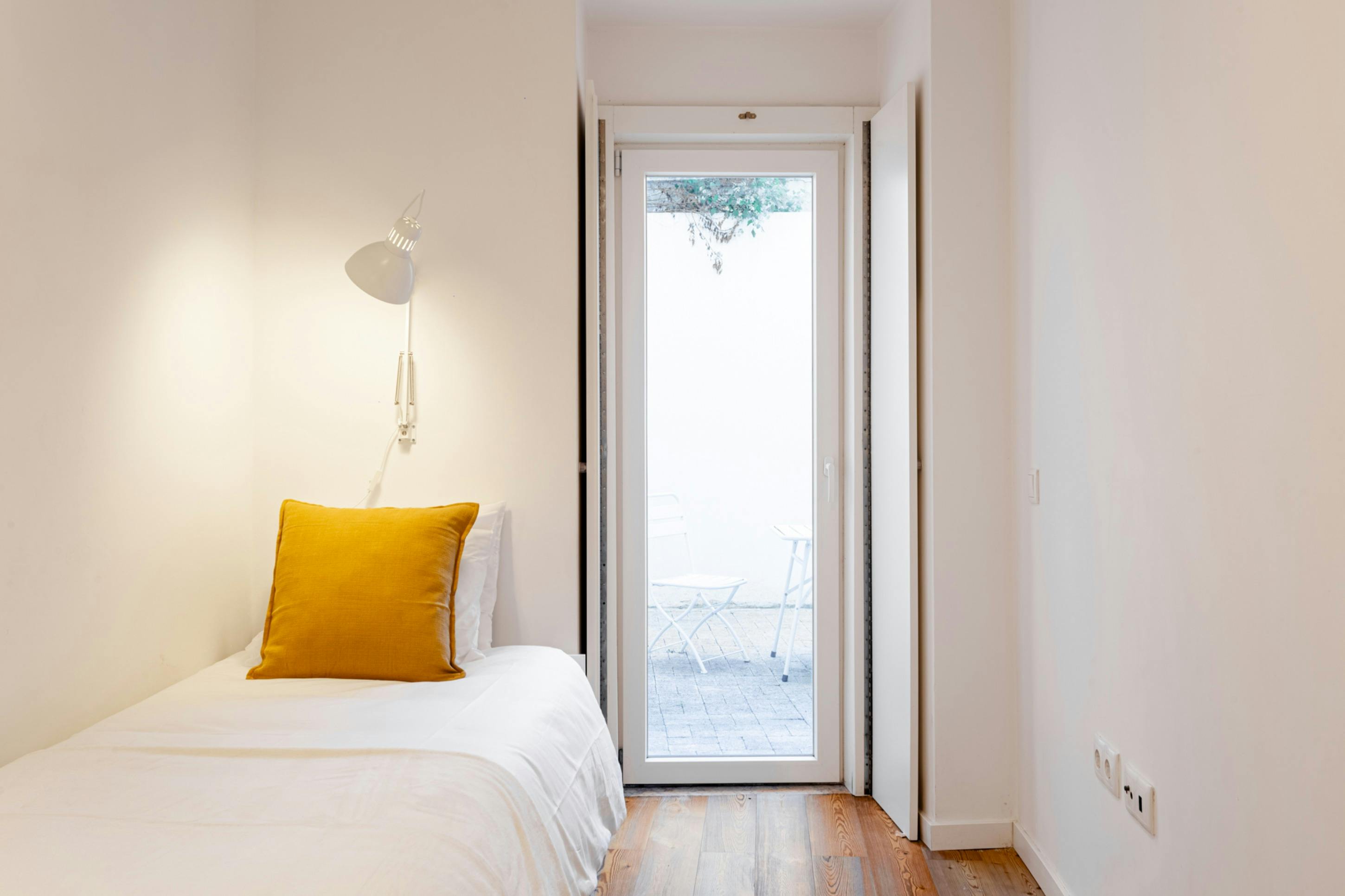 Apartment Lisbon, 2 beds — photo 7