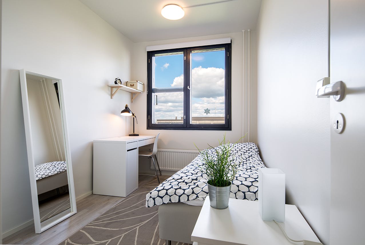 Opastinsilta, Helsinki preview