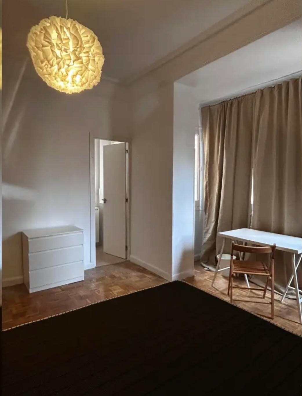 Double room Madrid, 1 bed, 15m² — photo 10
