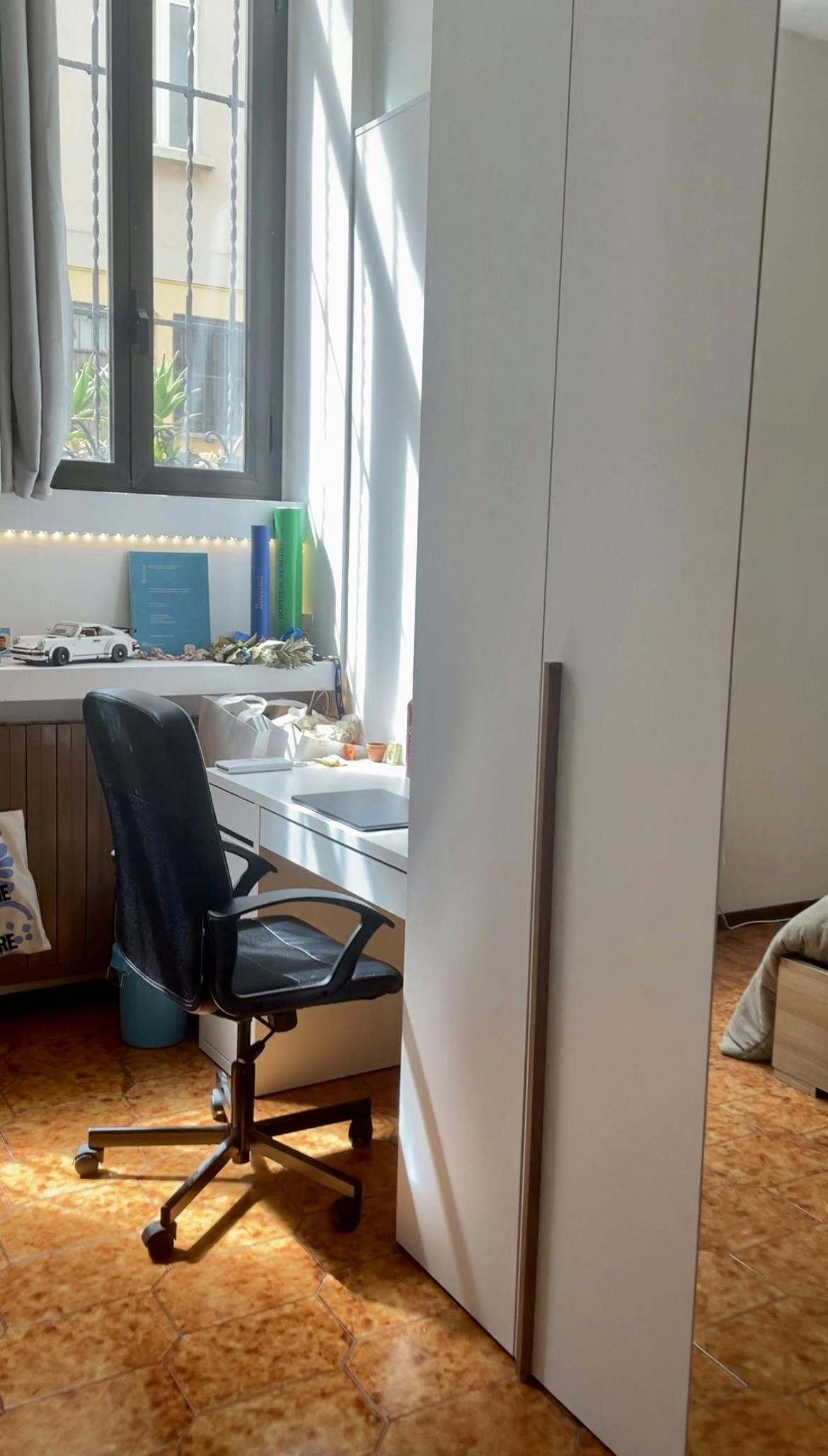 preview gallery tile