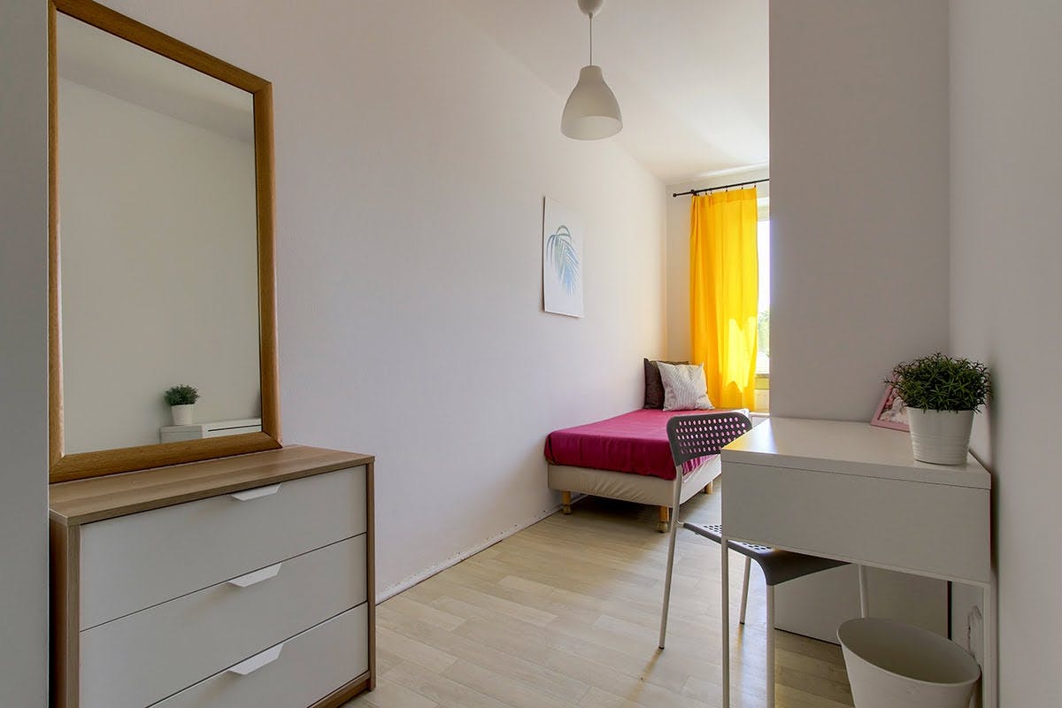 Złota, Warsaw preview