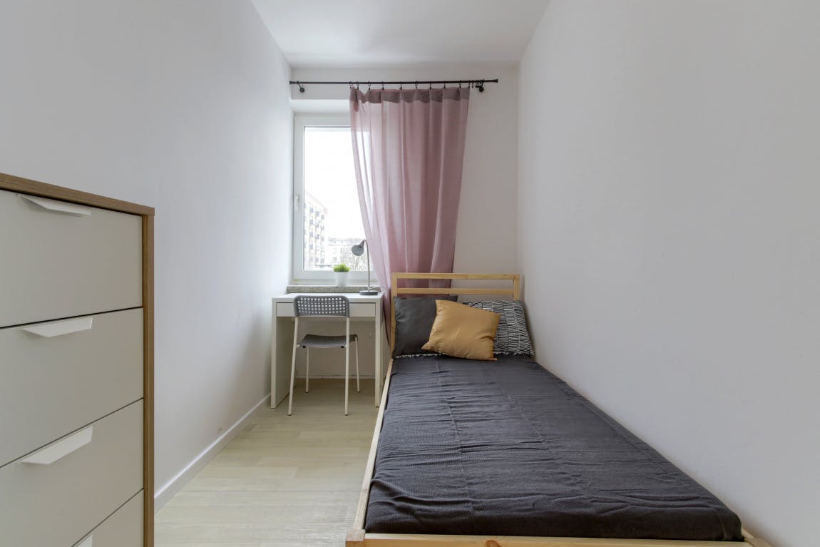 Złota, Warsaw preview