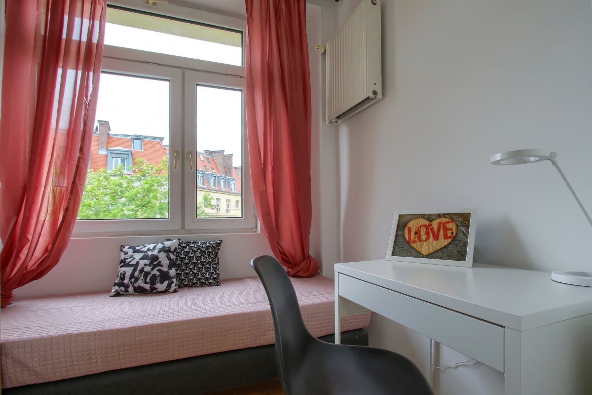 aleja Wyzwolenia, Warsaw preview