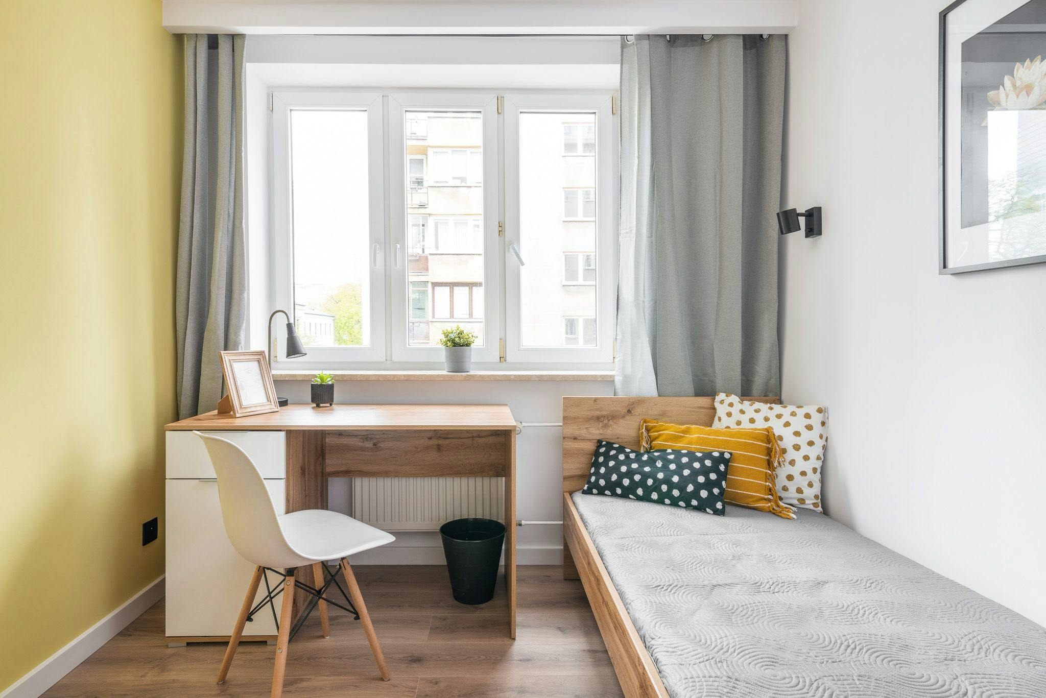 Srebrna, Warsaw preview