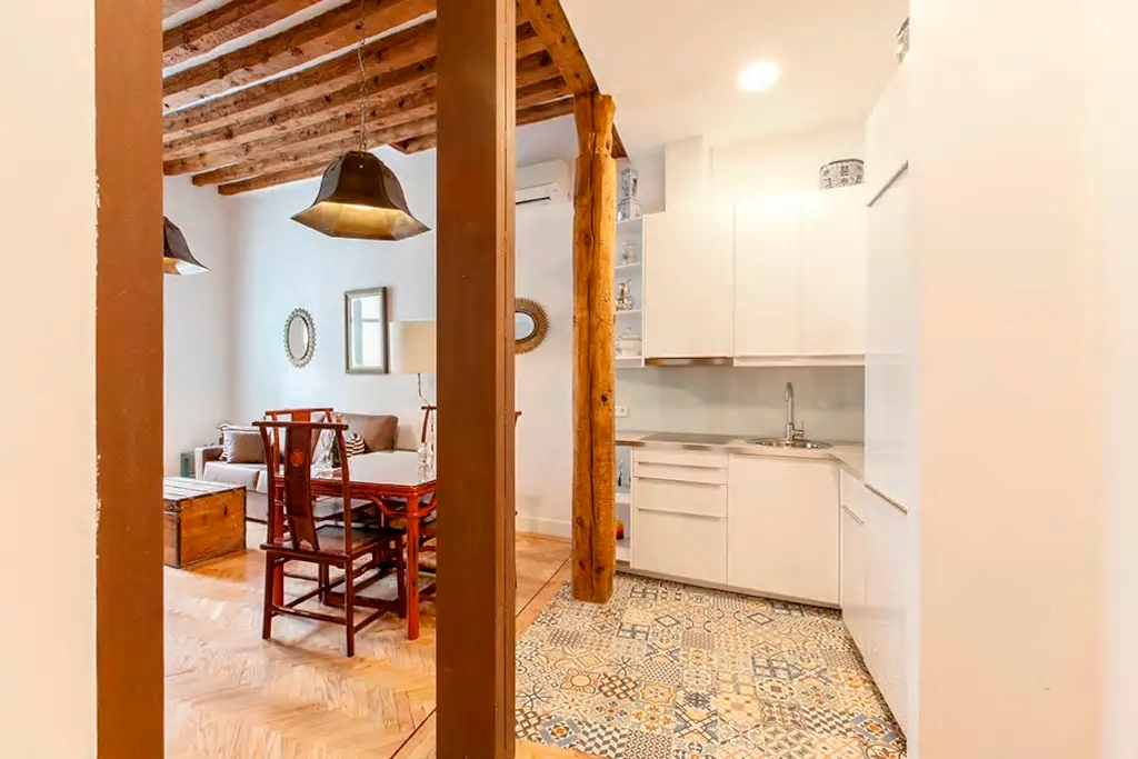 2-Bedroom Apartment in Calle de la Montera, Madrid (1624474) ROOM 1
