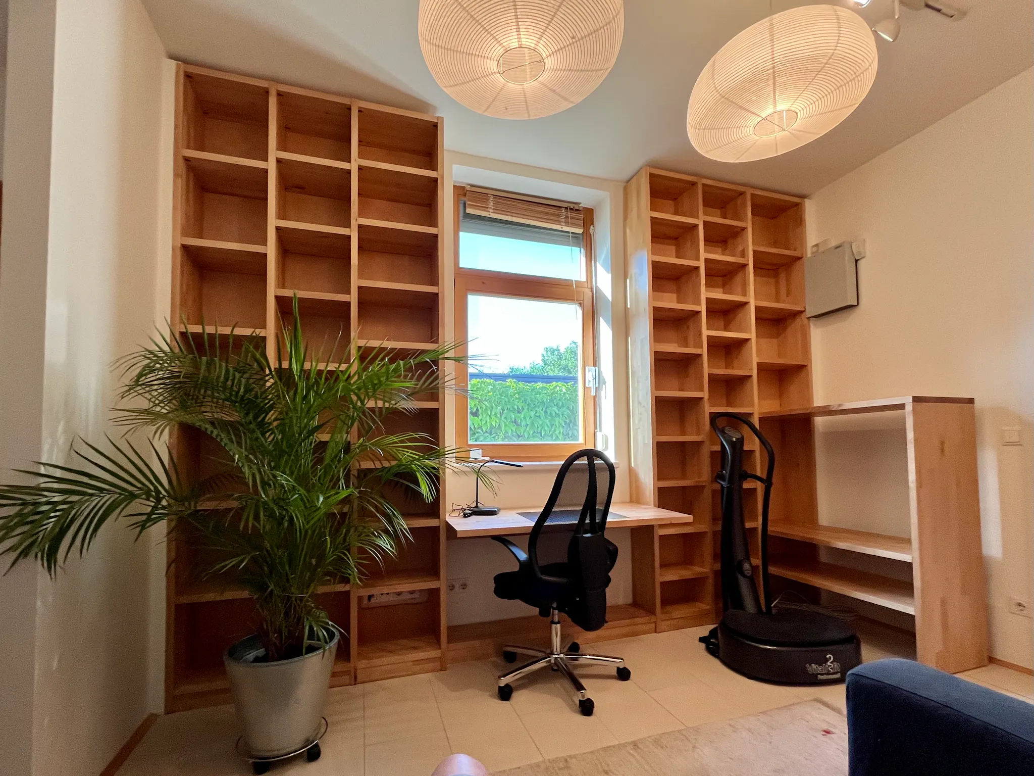 Im Obstgarten, Maria Enzersdorf preview