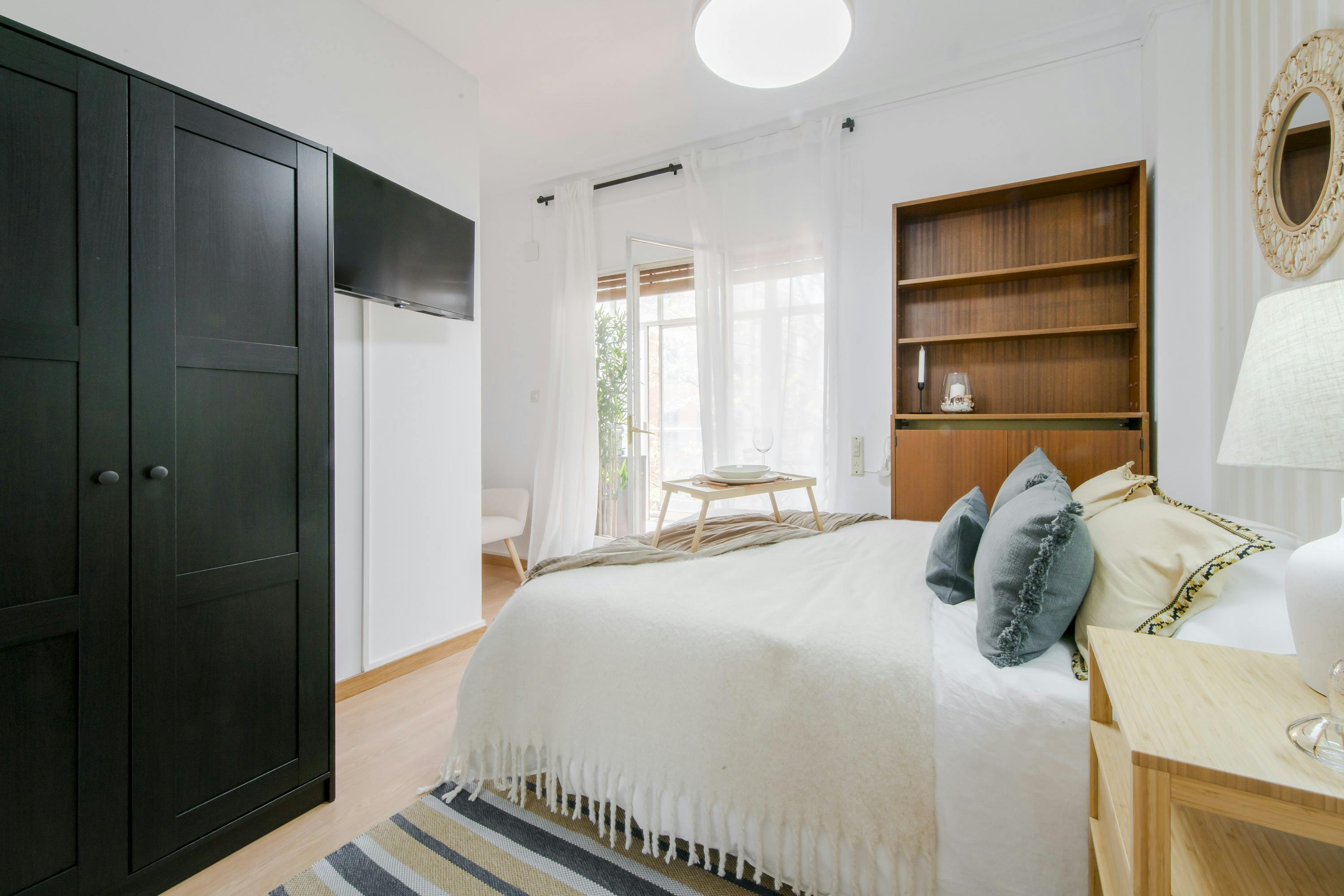 Calle de Alburquerque, Madrid preview