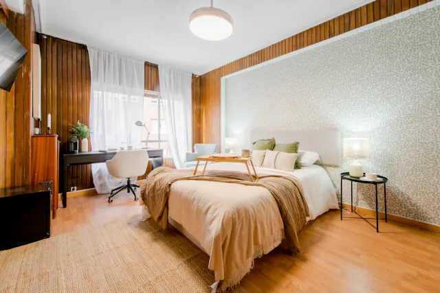 Private room in Calle de Alburquerque, Madrid (1624589) room image 1