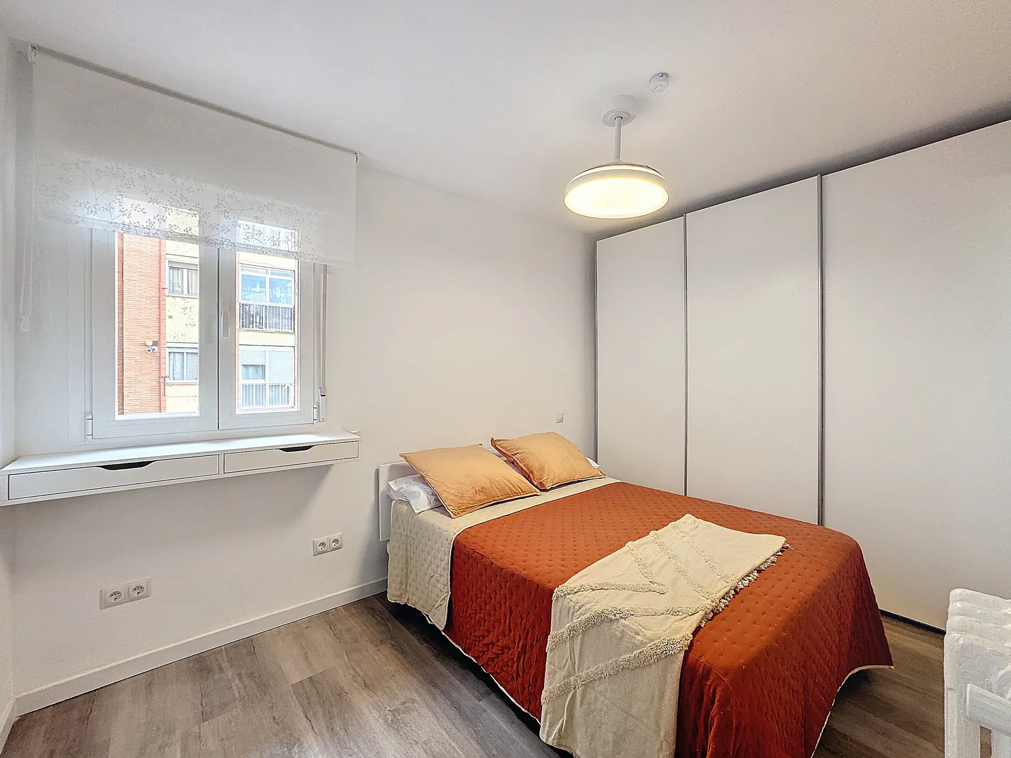 2-Bedroom Apartment in Calle San Ambrosio, Madrid (1624601) ROOM 3