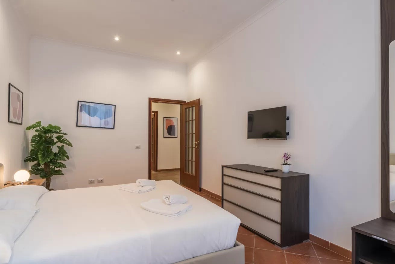 4-Bedroom Apartment in Via Belsiana, Rome (1624634) room image 90