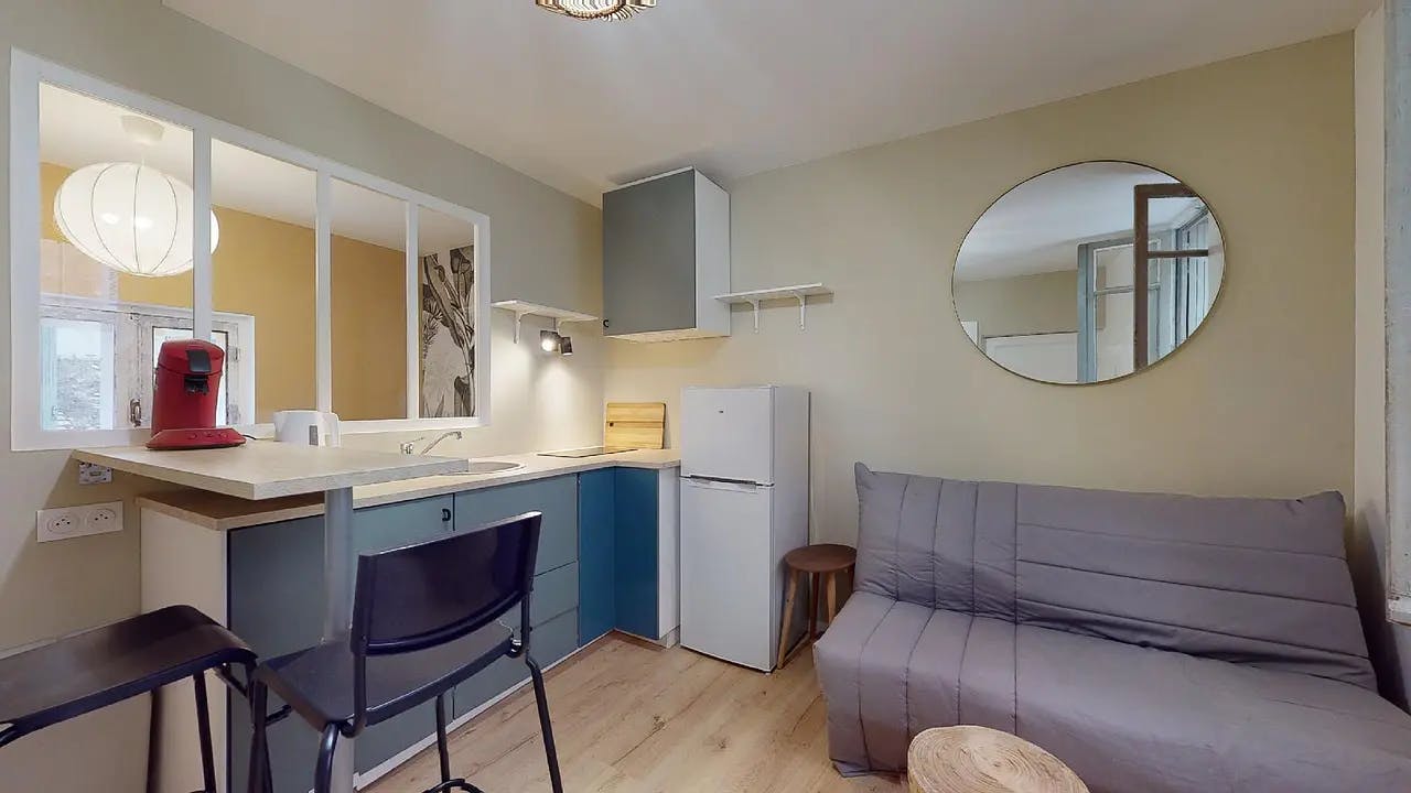 Apartament de închiriat pentru 782 EUR pe lună în Montpellier, Rue du Four Saint-Eloi