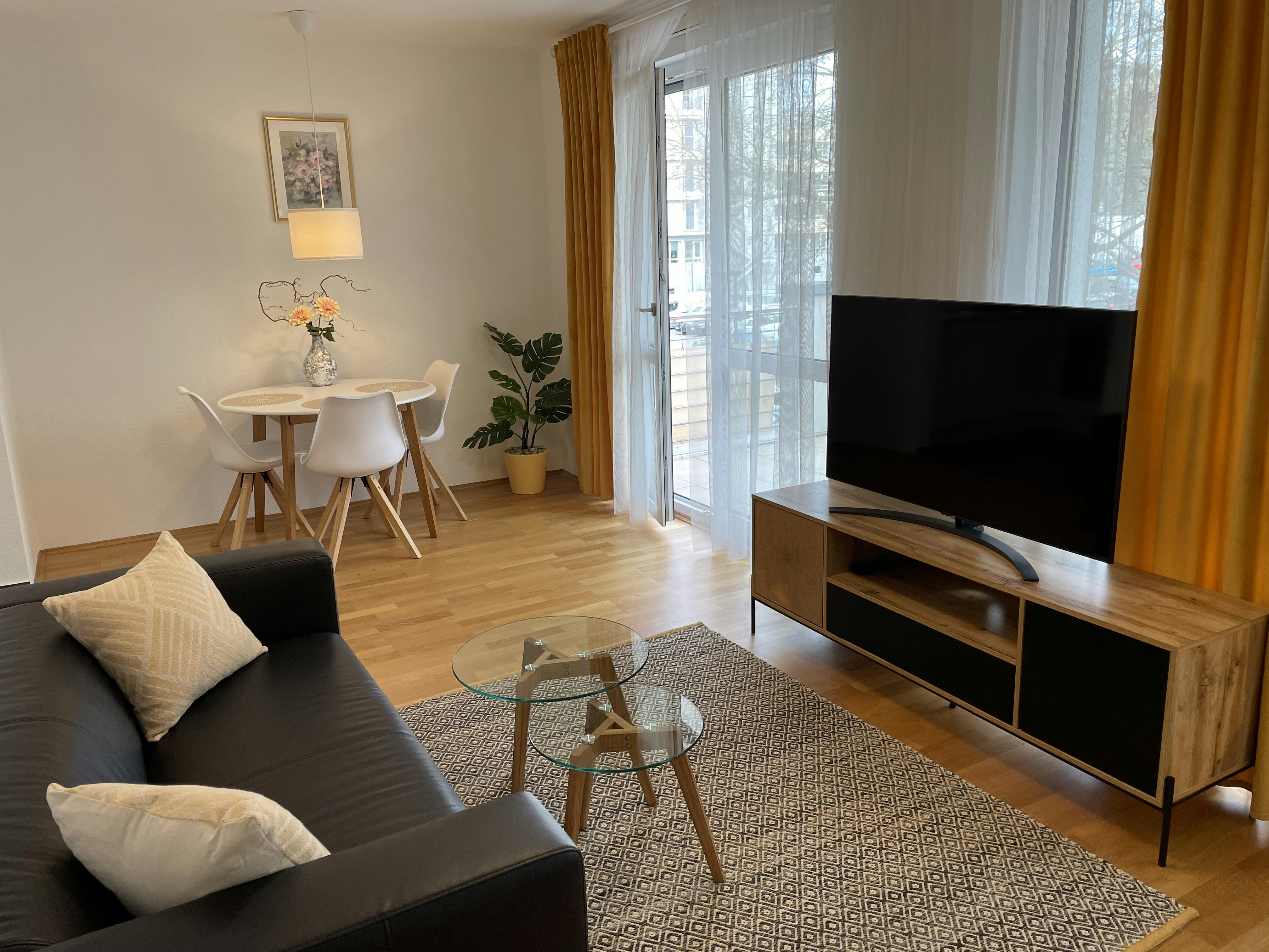 Квартира сдается в аренду за 2 080 € в месяц в Wiesbaden, Zähringerstraße