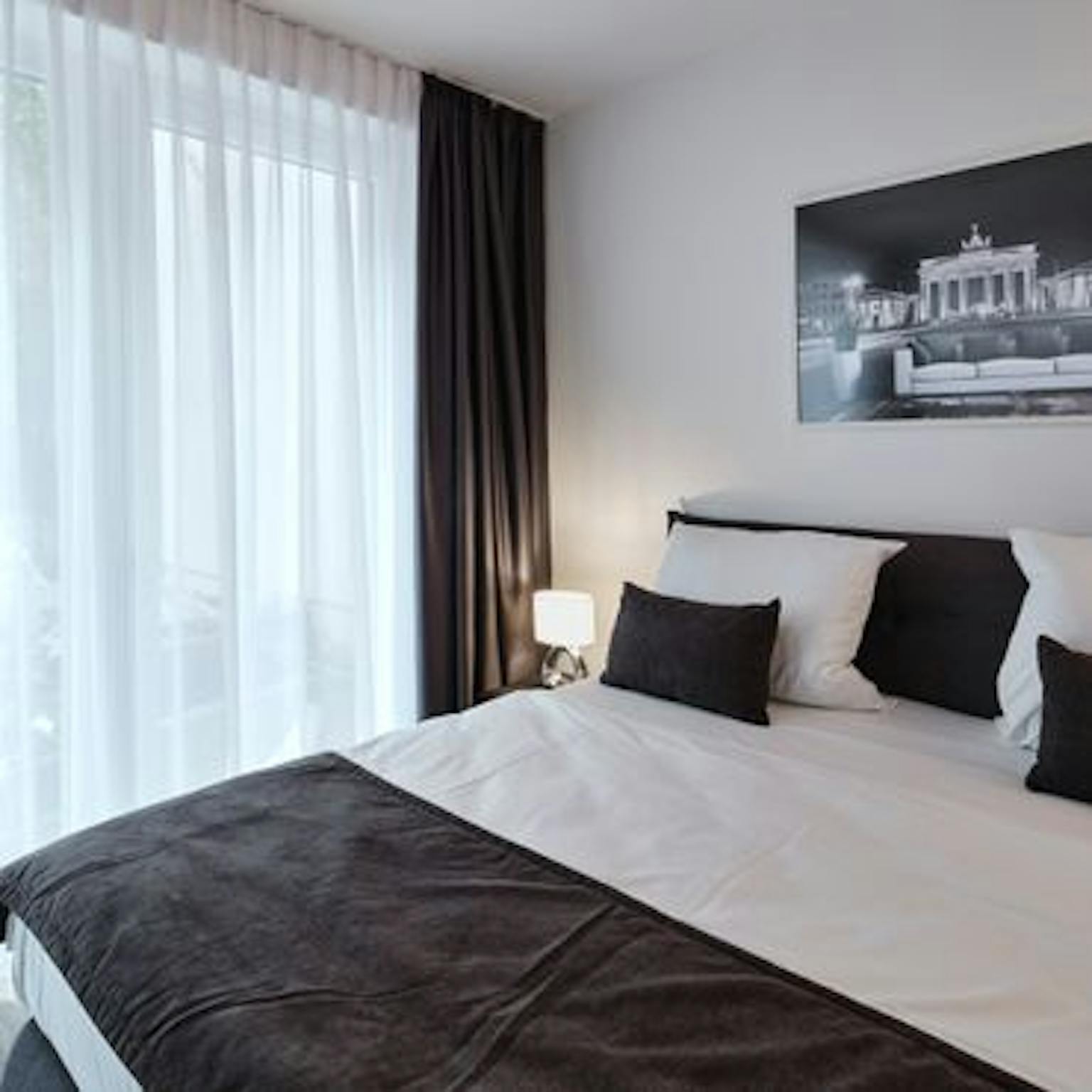 Brunnenstraße, Berlin preview