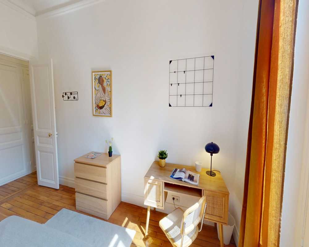 Single room Paris, 1 bed, 15m² — photo 14
