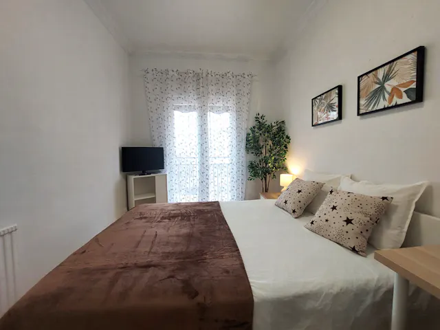 Private room in Calle de Juan Bautista de Toledo, Madrid (1625414) room image 2