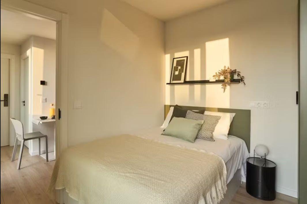 Calle del Aguacate, Madrid preview