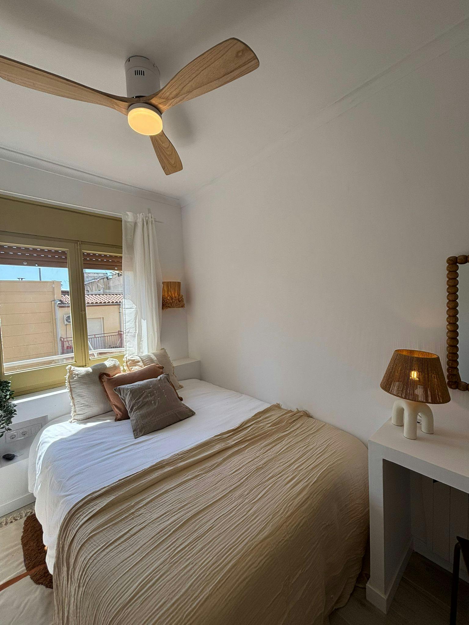 Single room Barcelona, 1 bed, 15m² — photo 1