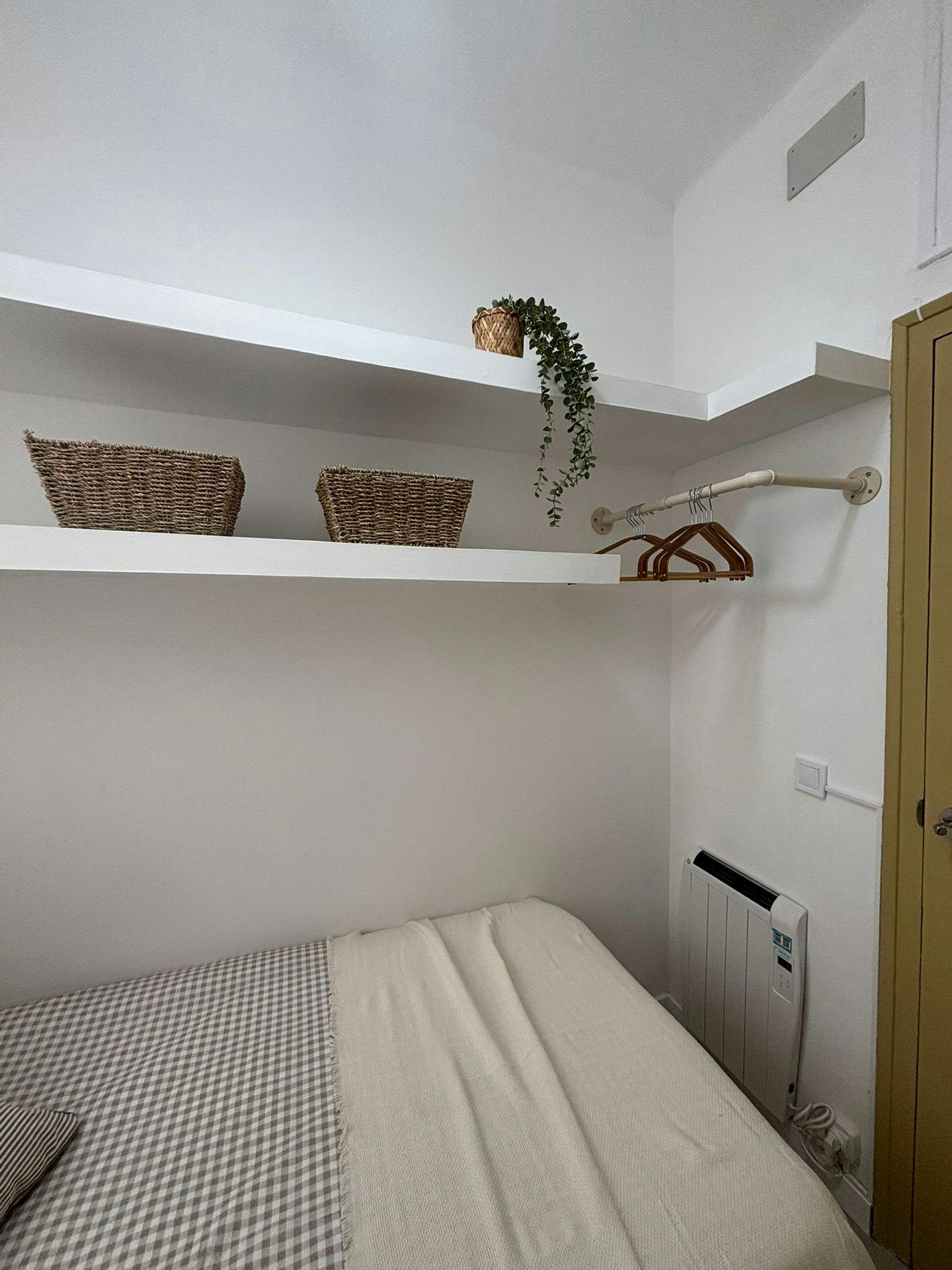 Single room Barcelona, 1 bed, 6m² — photo 6
