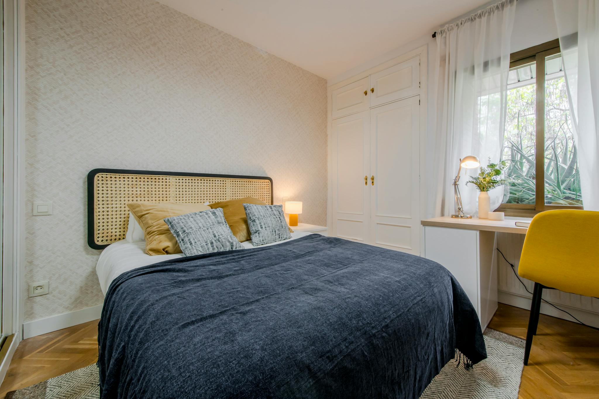 Calle Berna, Pozuelo de Alarcón preview