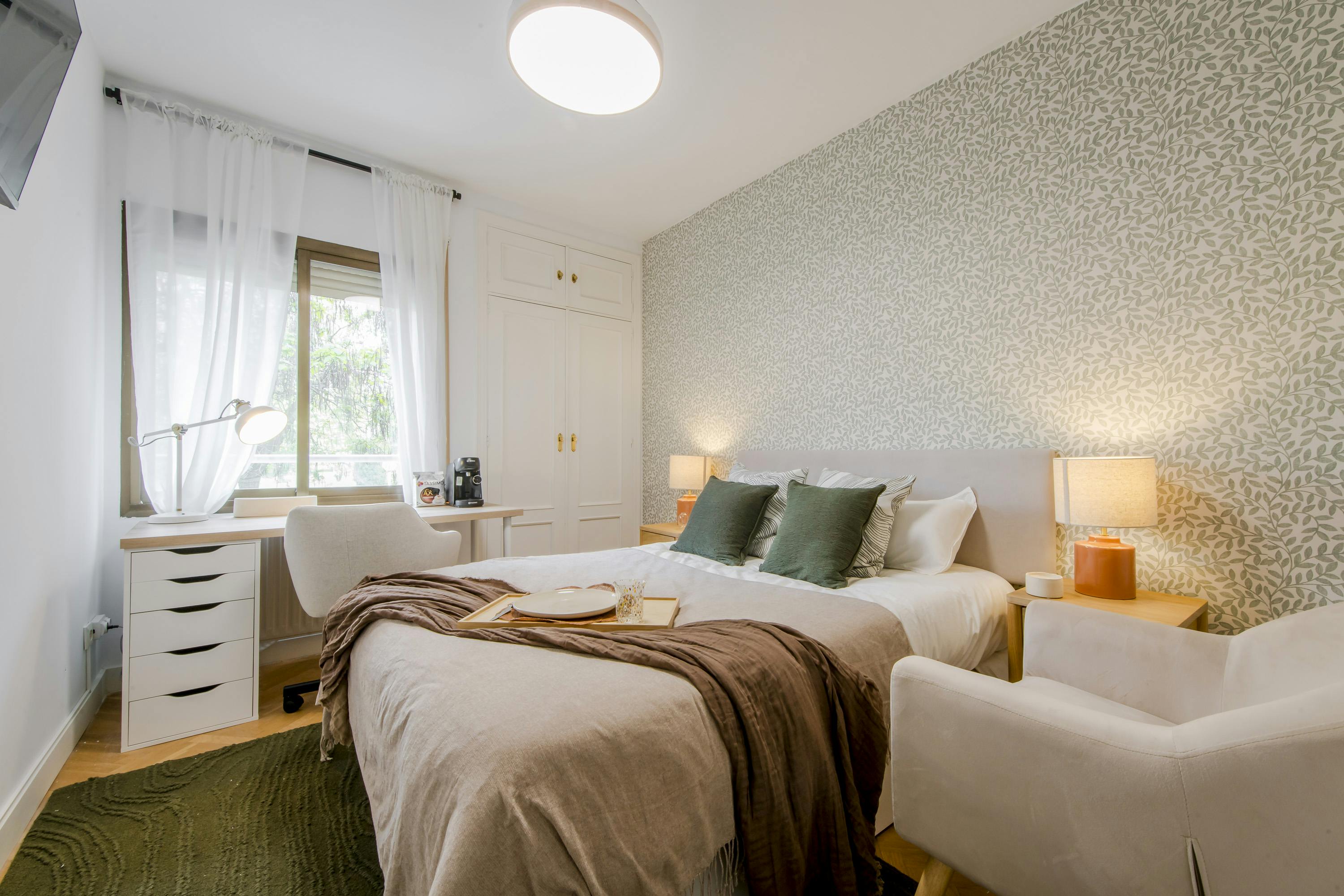 Habitación privada en alquiler por 820 € al mes en Pozuelo de Alarcón, Calle Berna