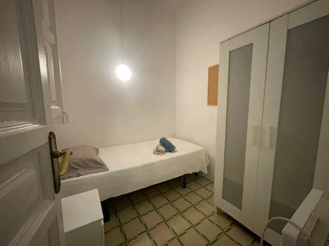 Private room in Carrer del Bruc, Barcelona (1625518) room image 2