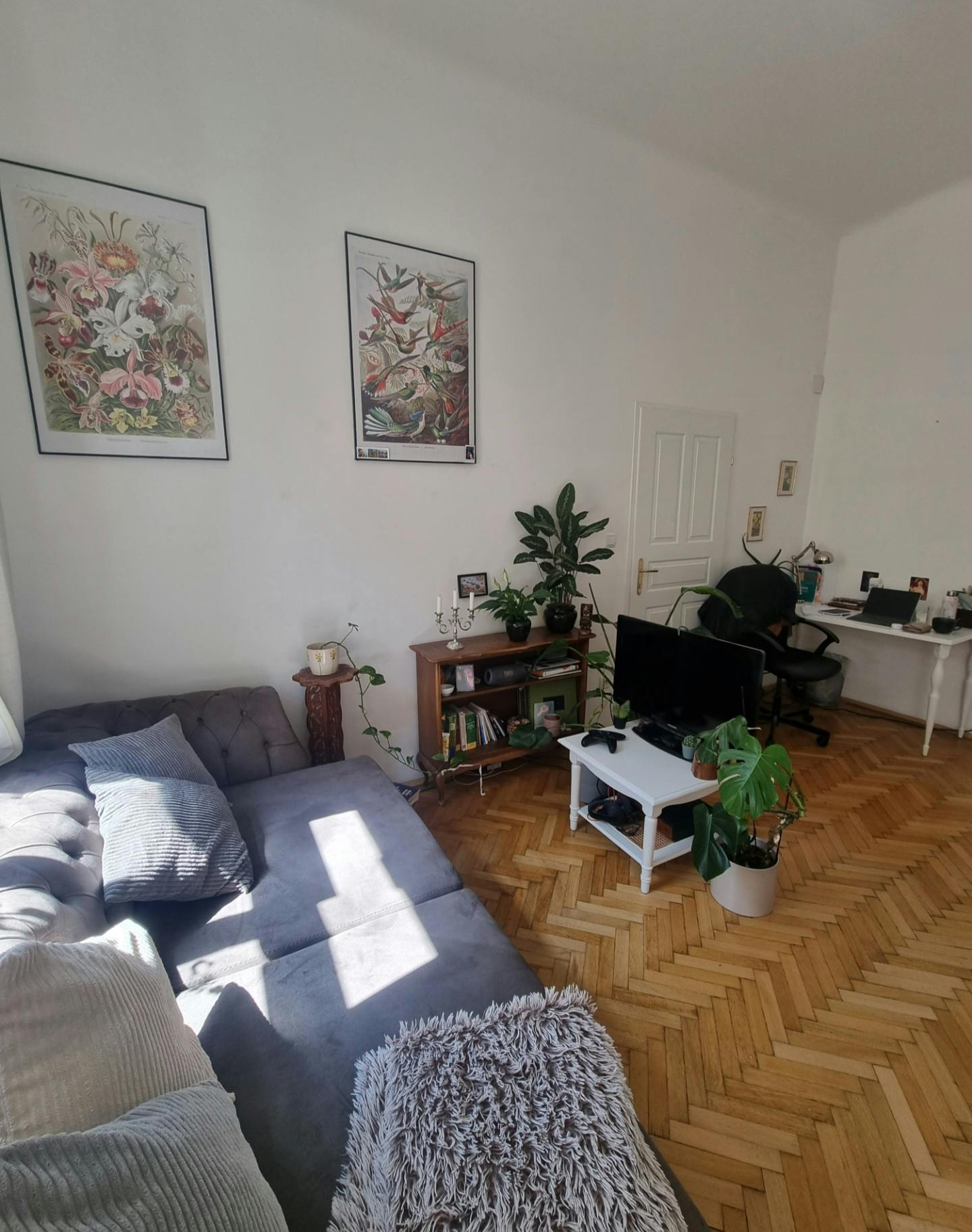 preview gallery tile